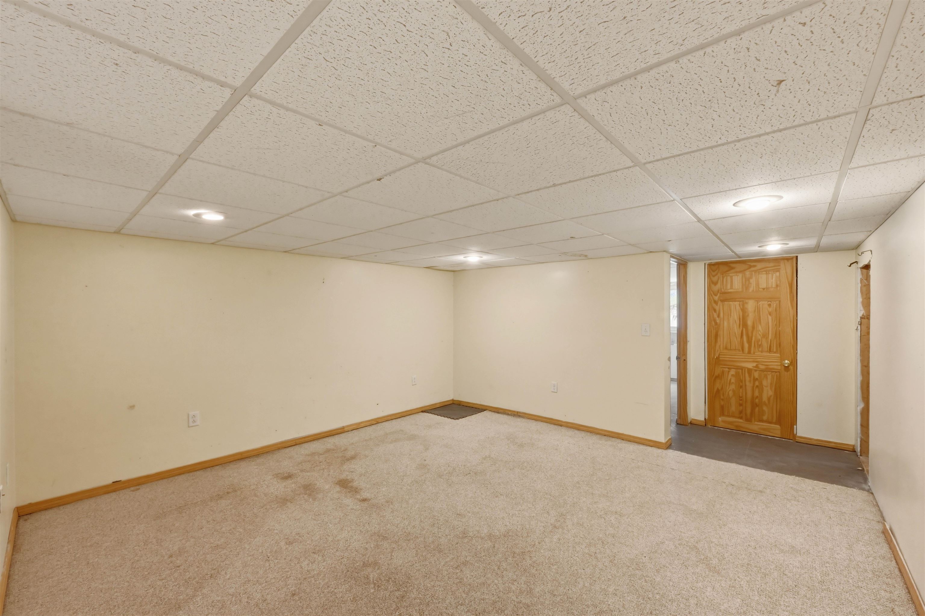 256 Hathaway Point Road