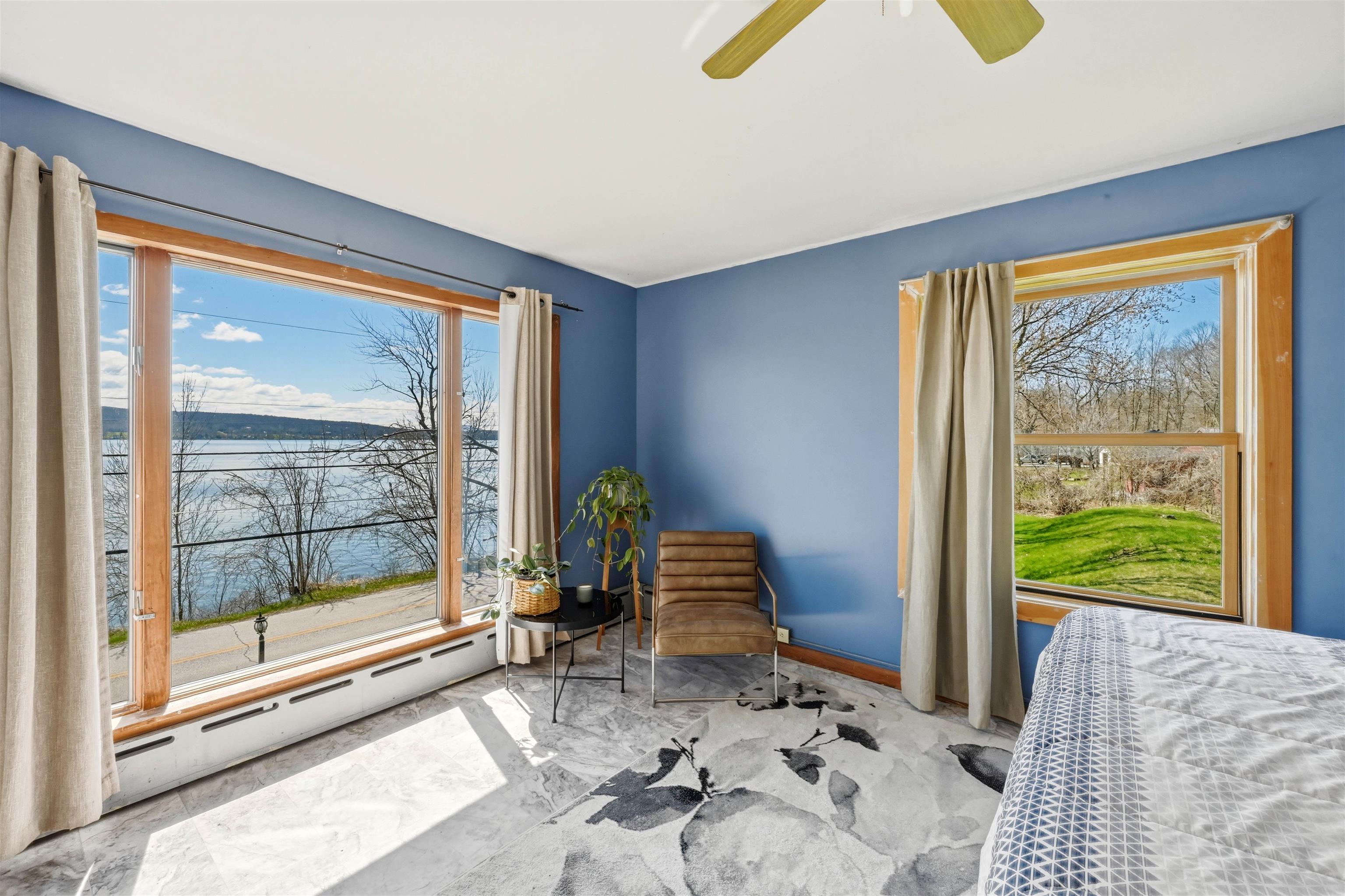 256 Hathaway Point Road