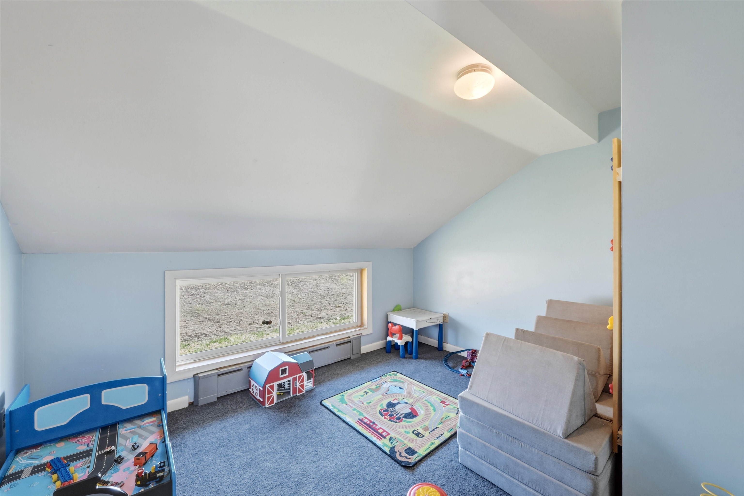 256 Hathaway Point Road