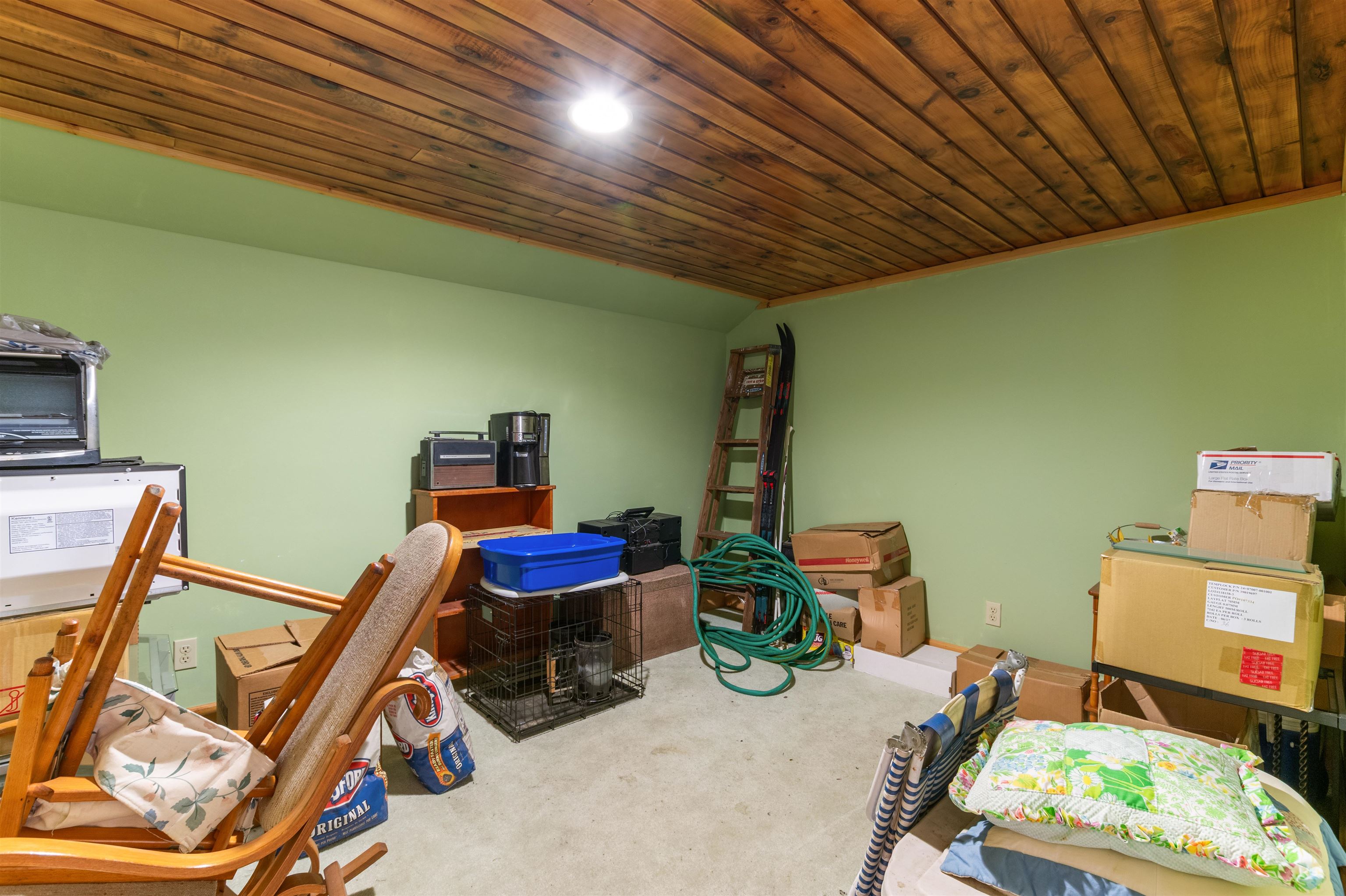 832 West Hill Road