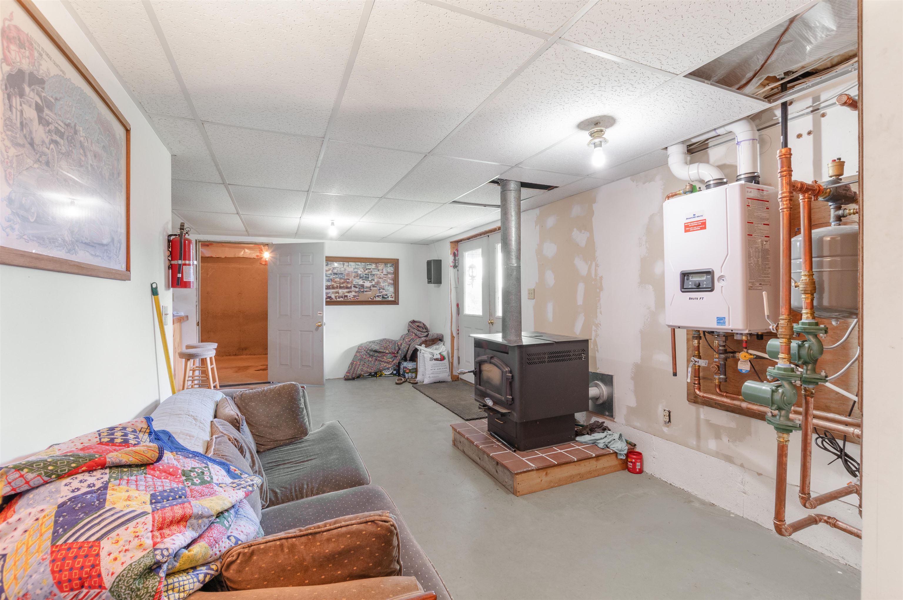 832 West Hill Road