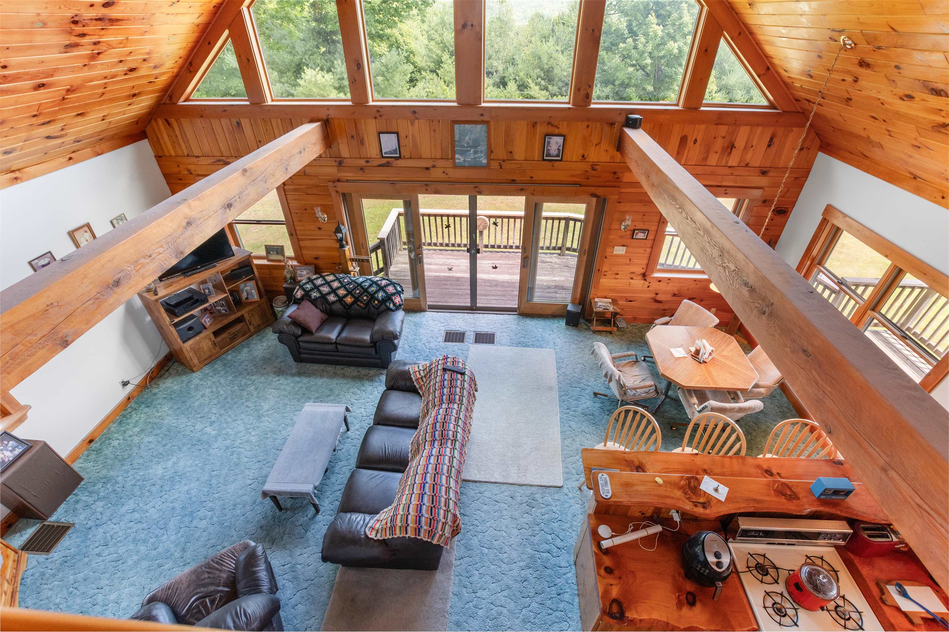 832 West Hill Road