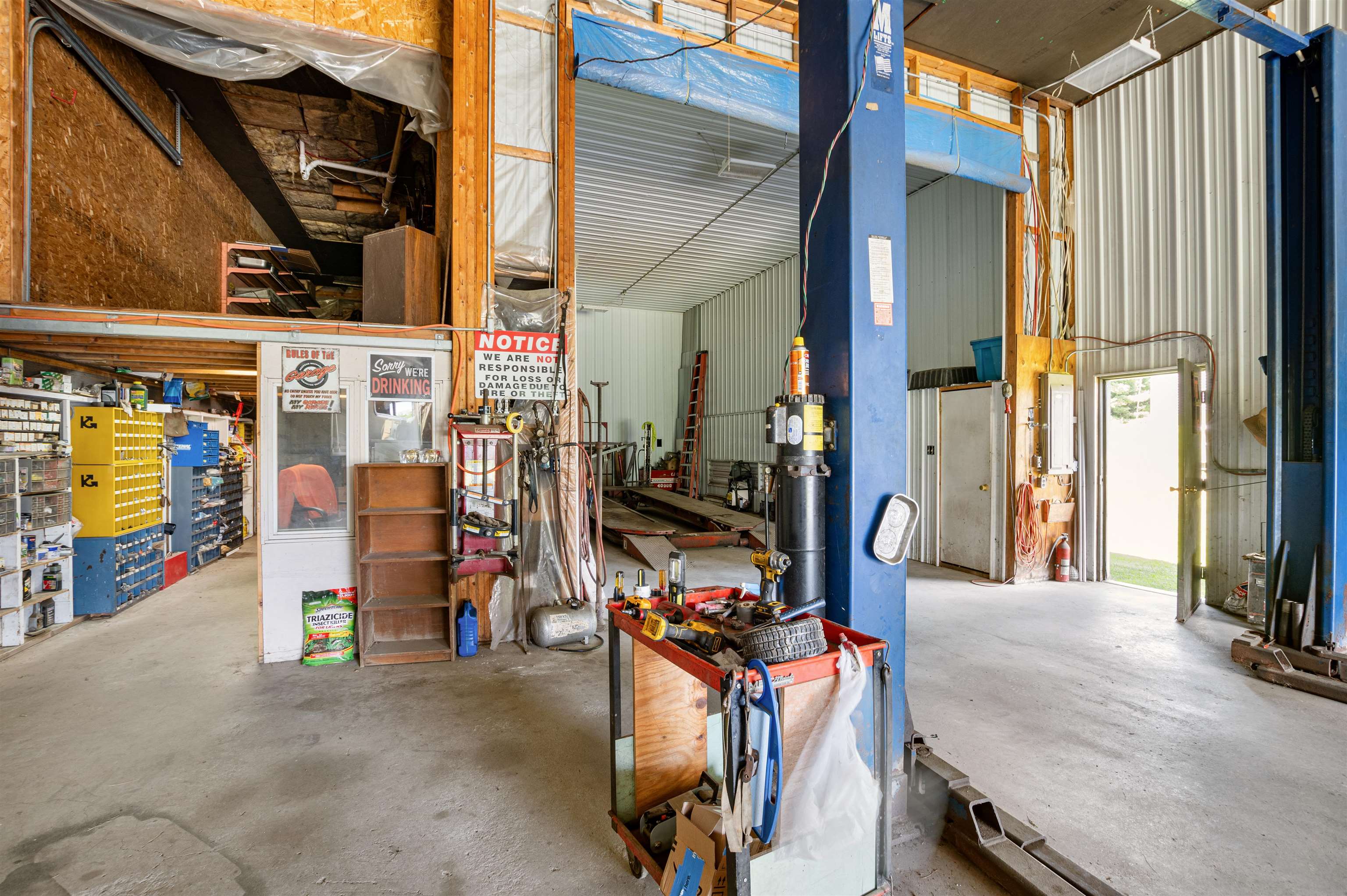 832 West Hill Road