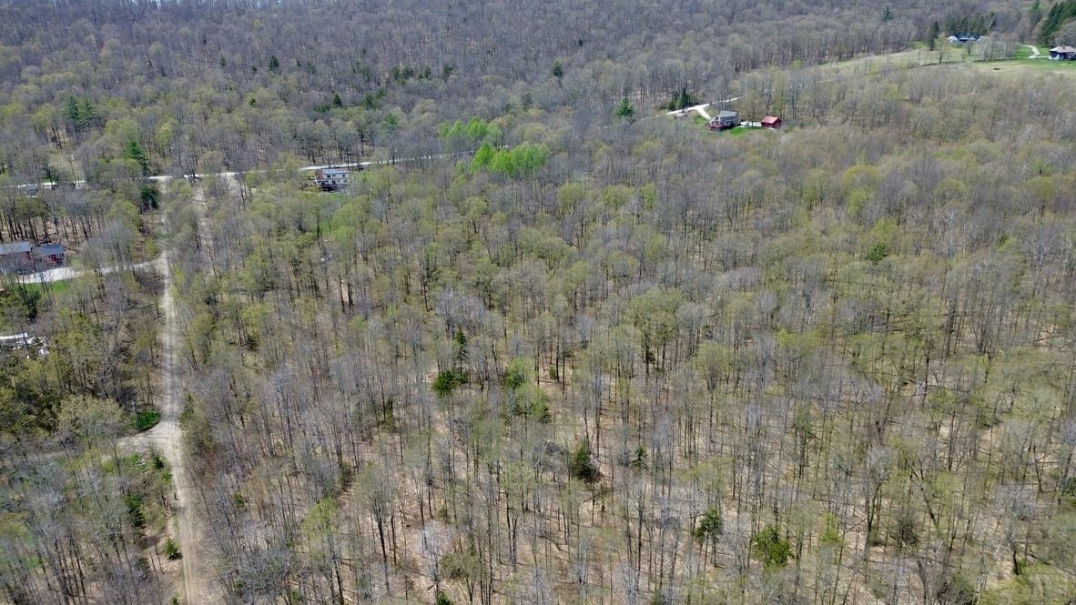 220 Middle Road