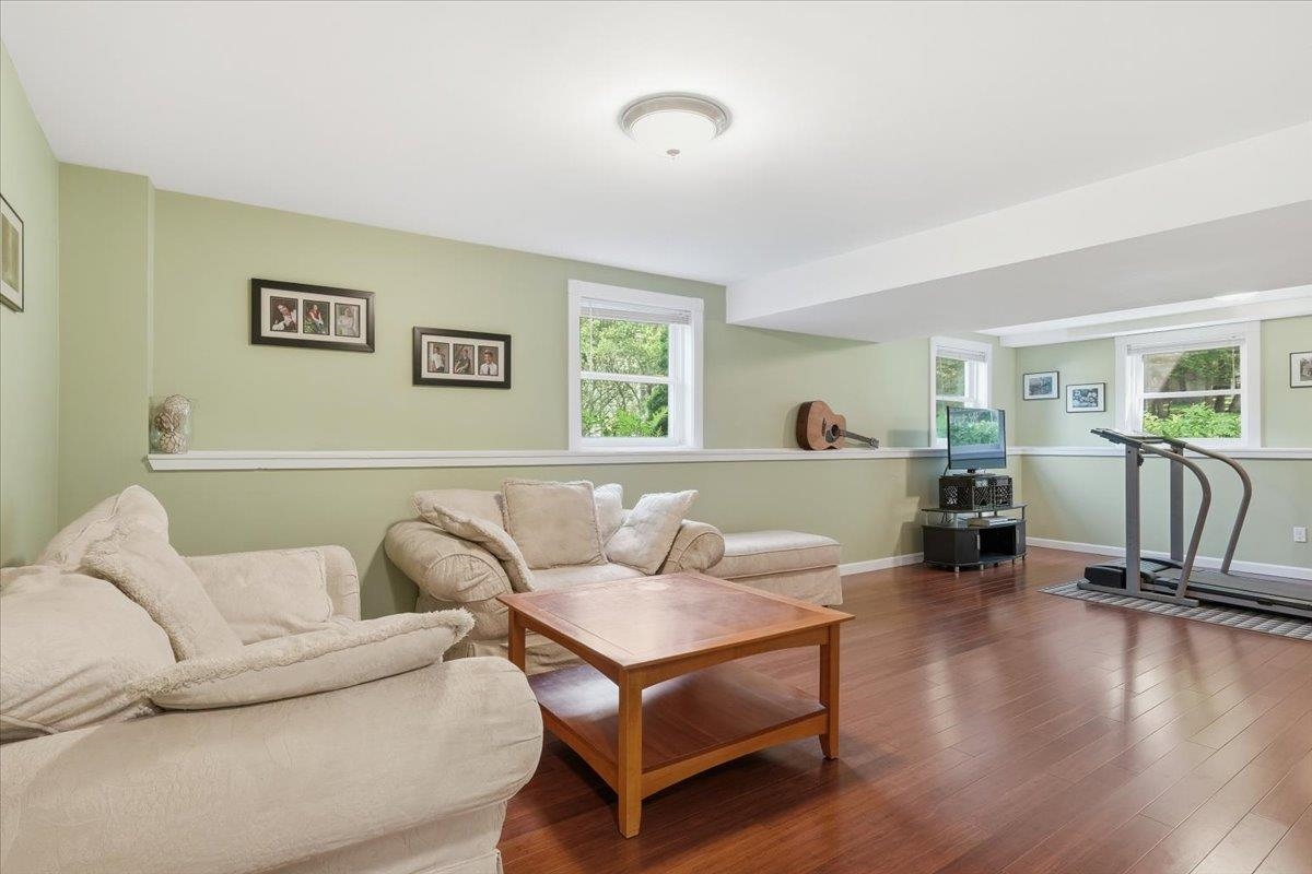 585 Hanon Drive