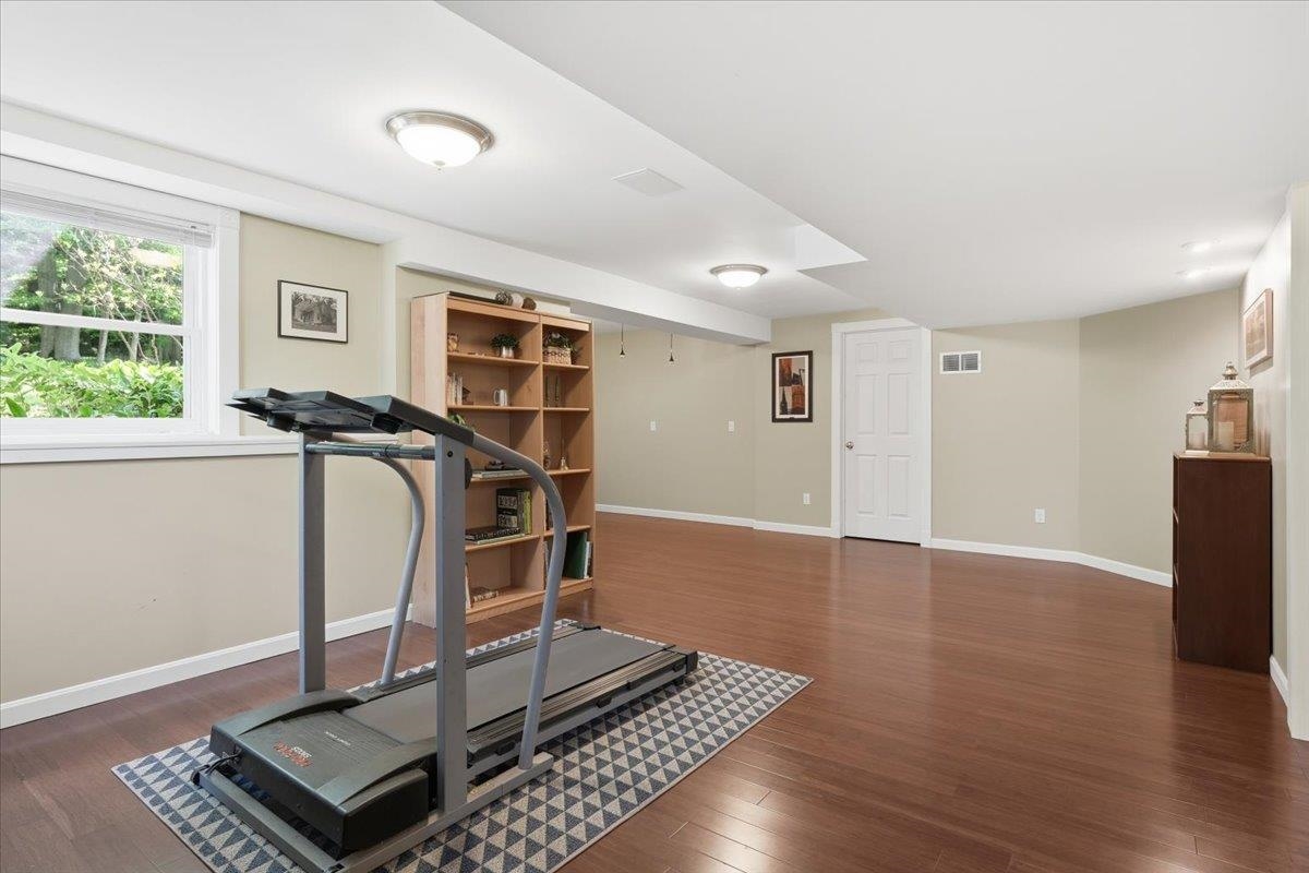 585 Hanon Drive