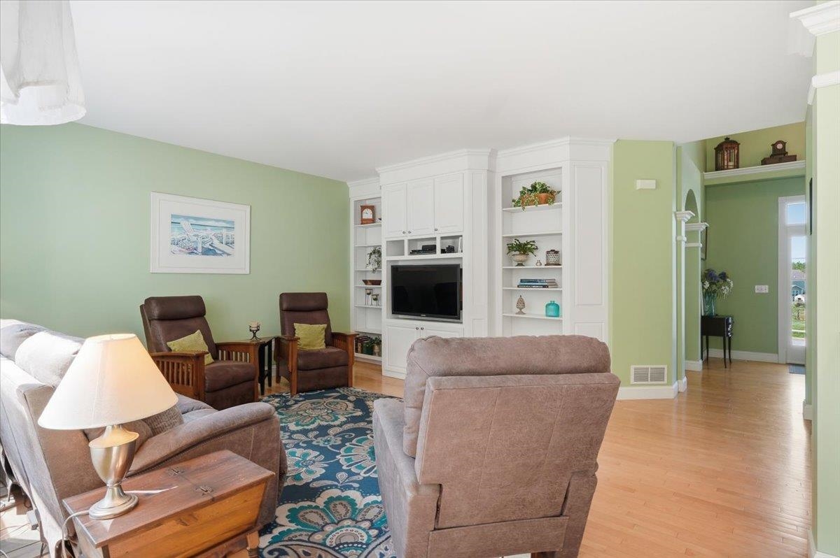 585 Hanon Drive