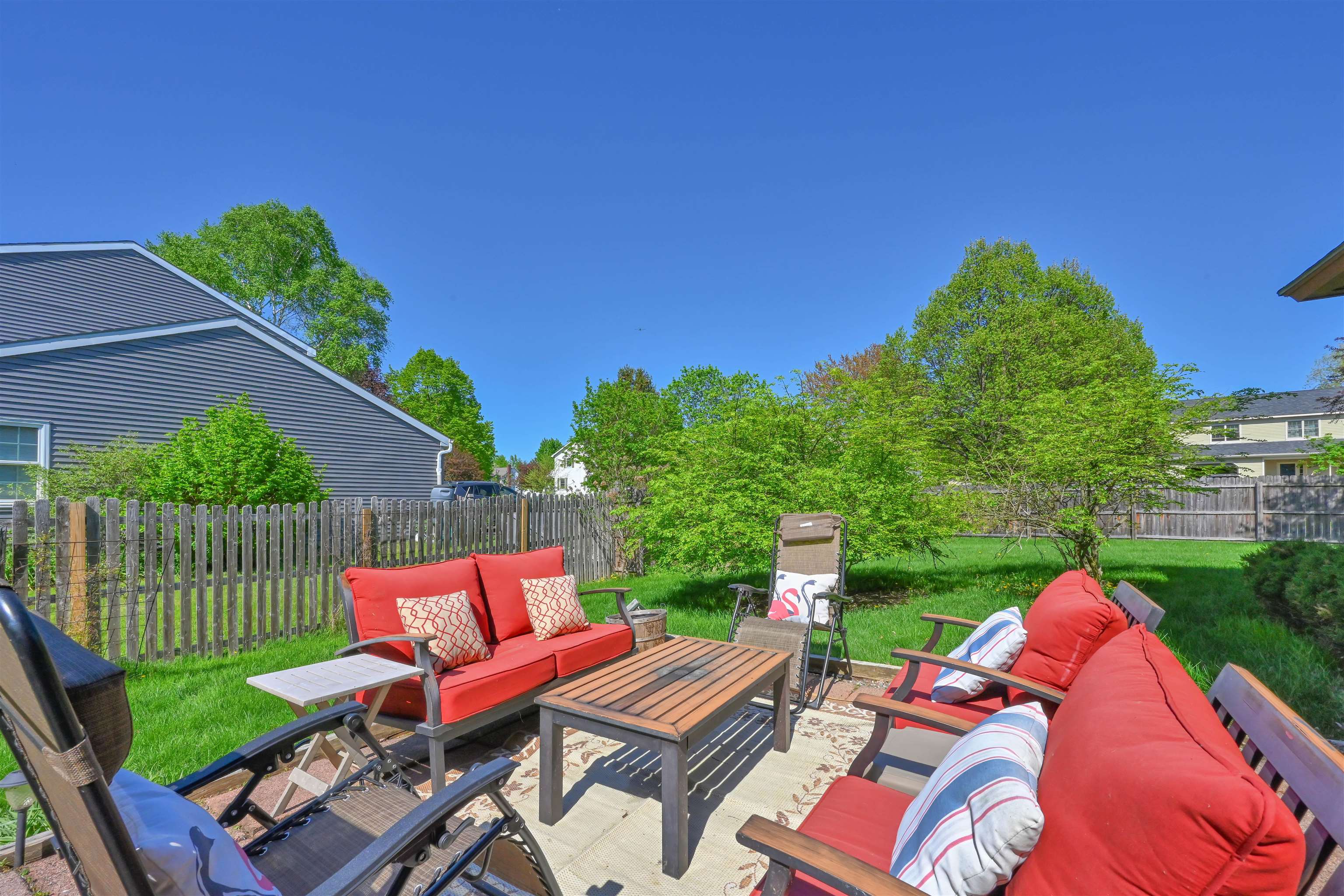 70 Moss Glen Lane