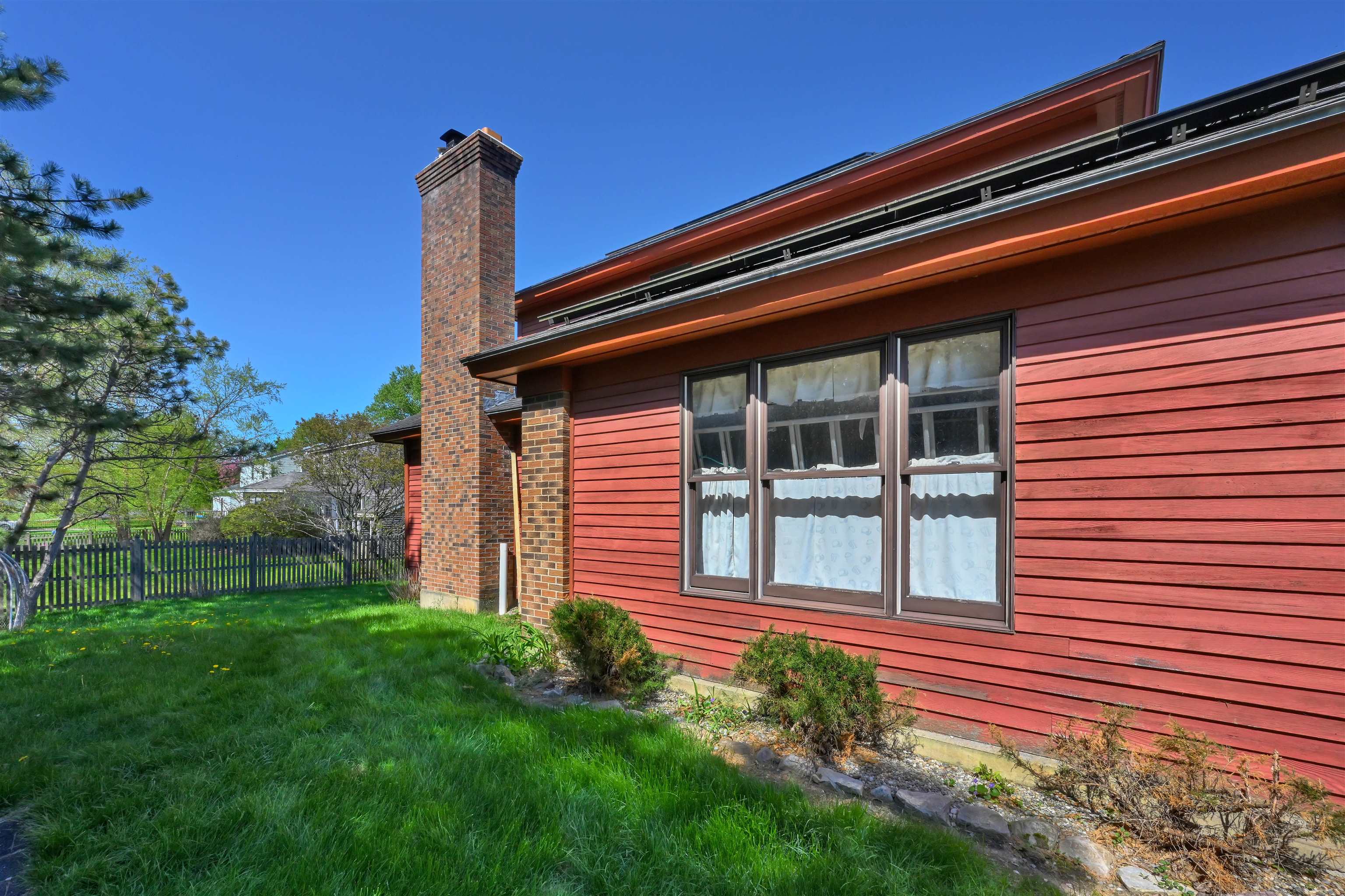 70 Moss Glen Lane