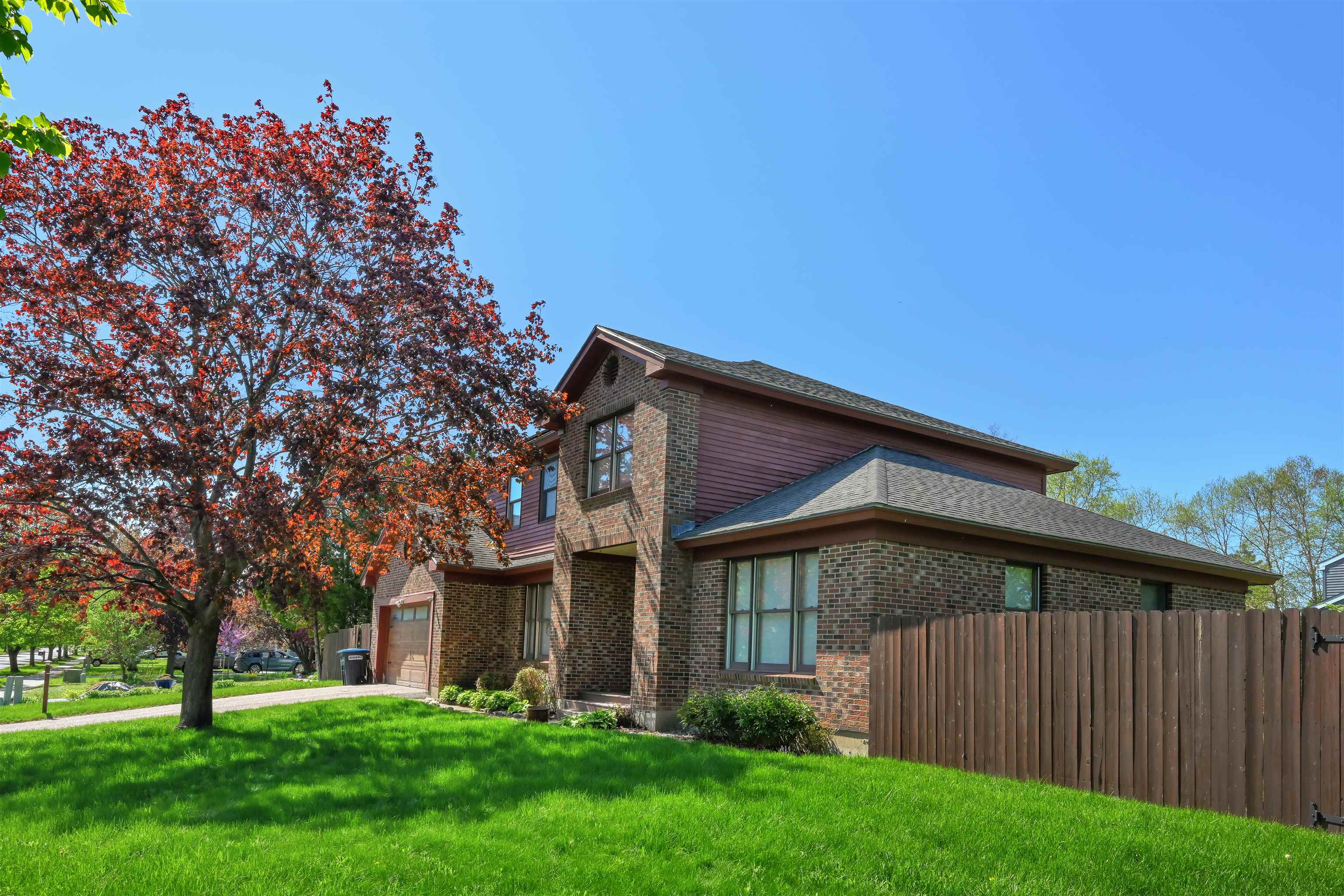 70 Moss Glen Lane