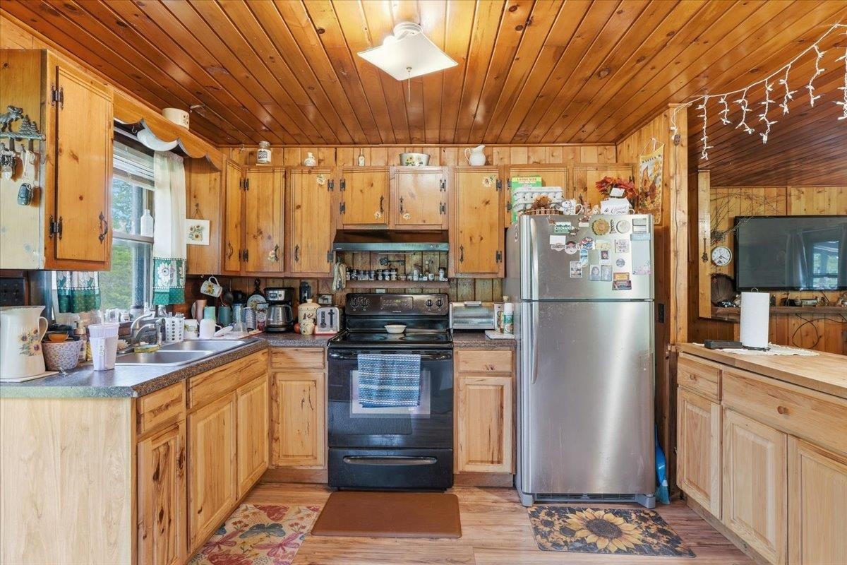 3637 Noyestar Road