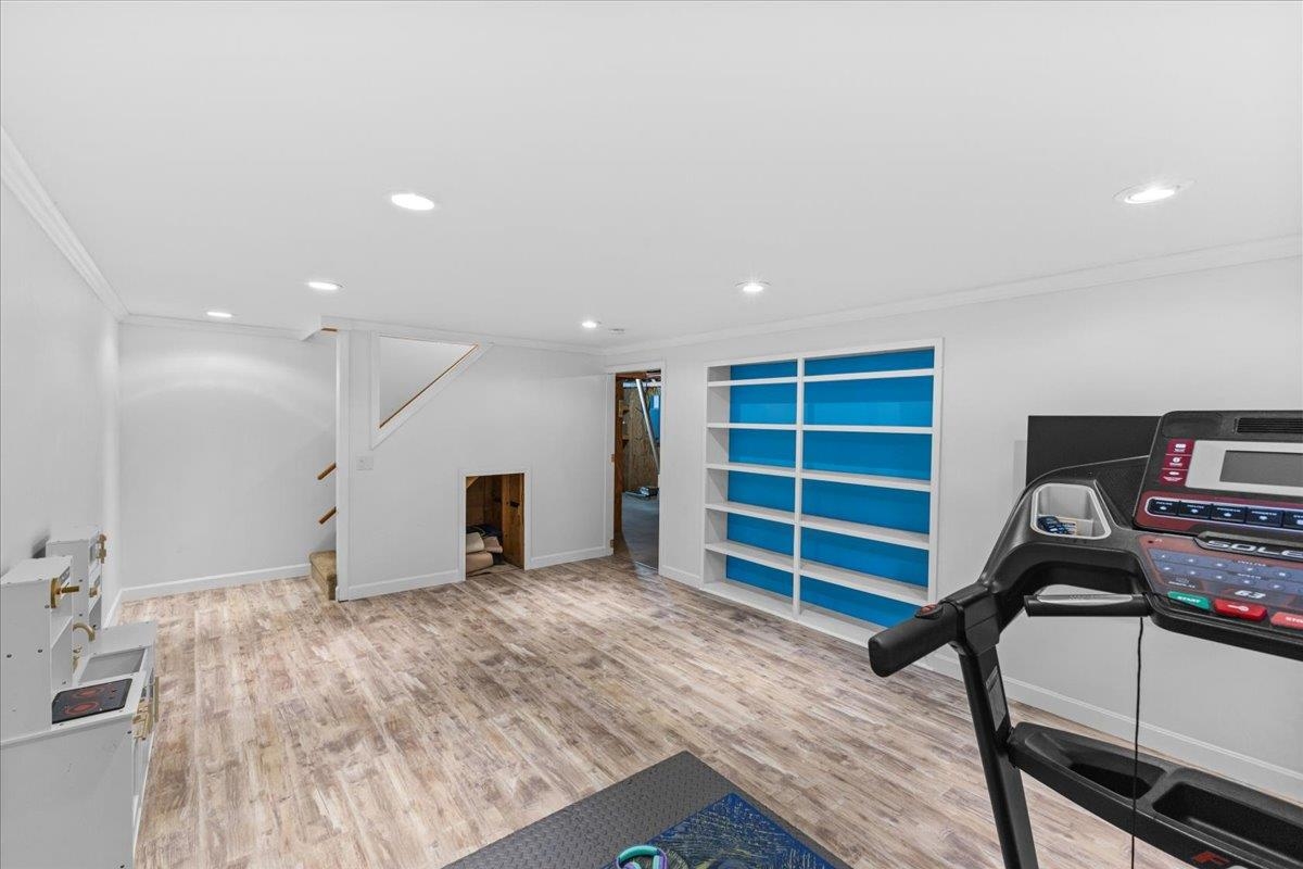 4 Greenbriar Drive