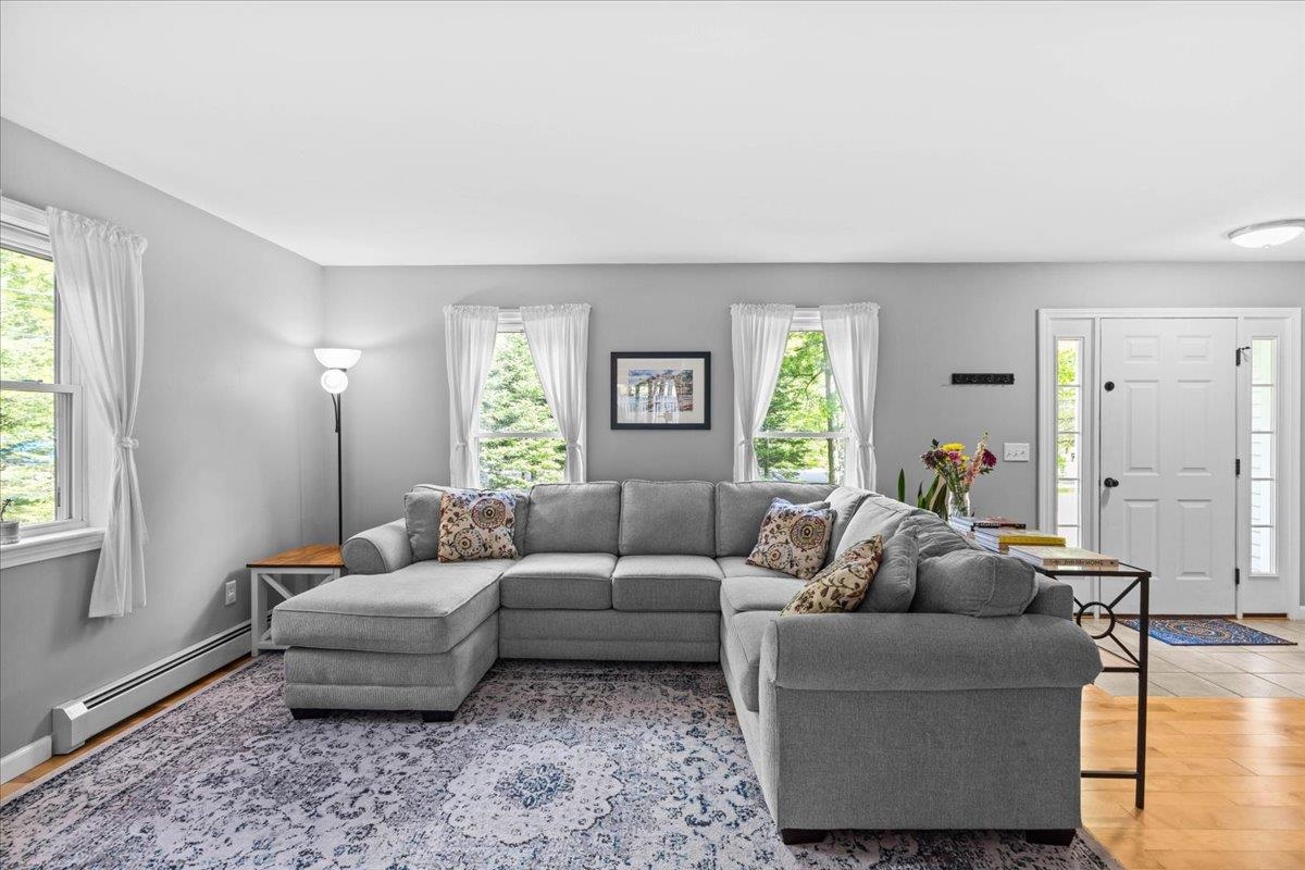 4 Greenbriar Drive