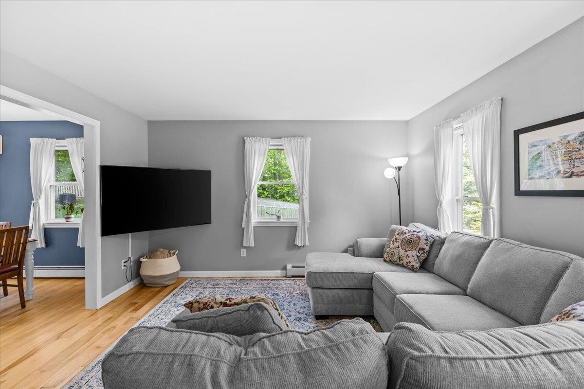 4 Greenbriar Drive