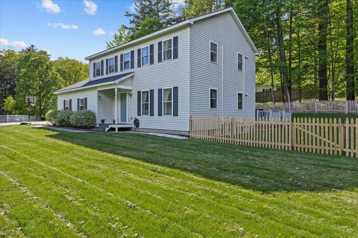 4 Greenbriar Drive