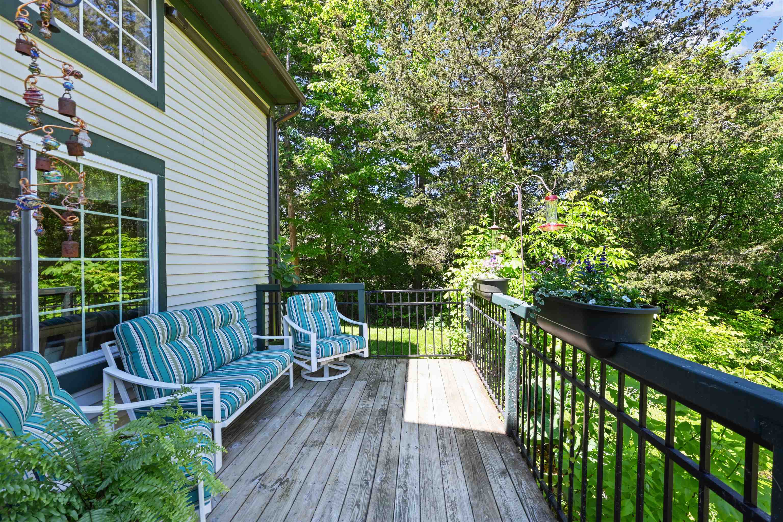 29 Lake Forest Drive