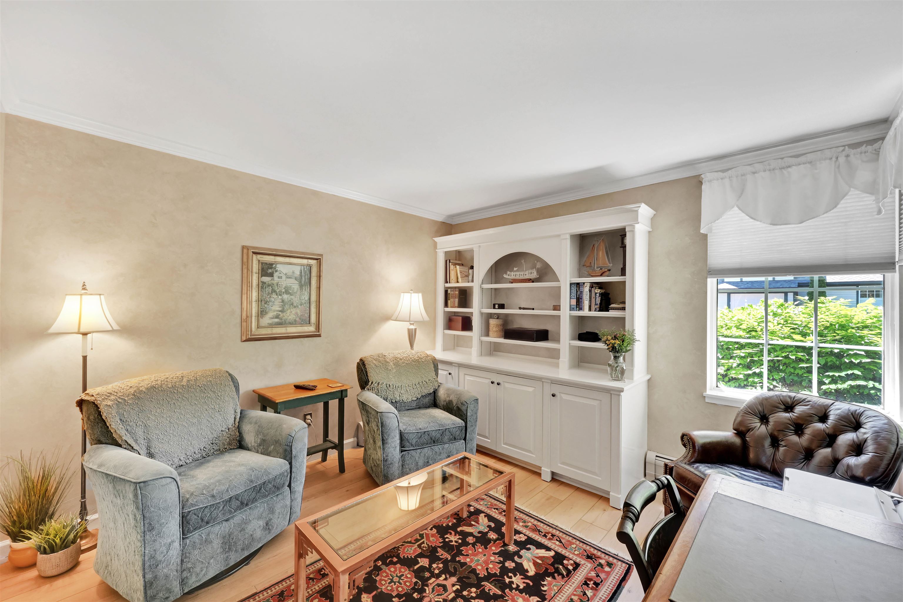 29 Lake Forest Drive