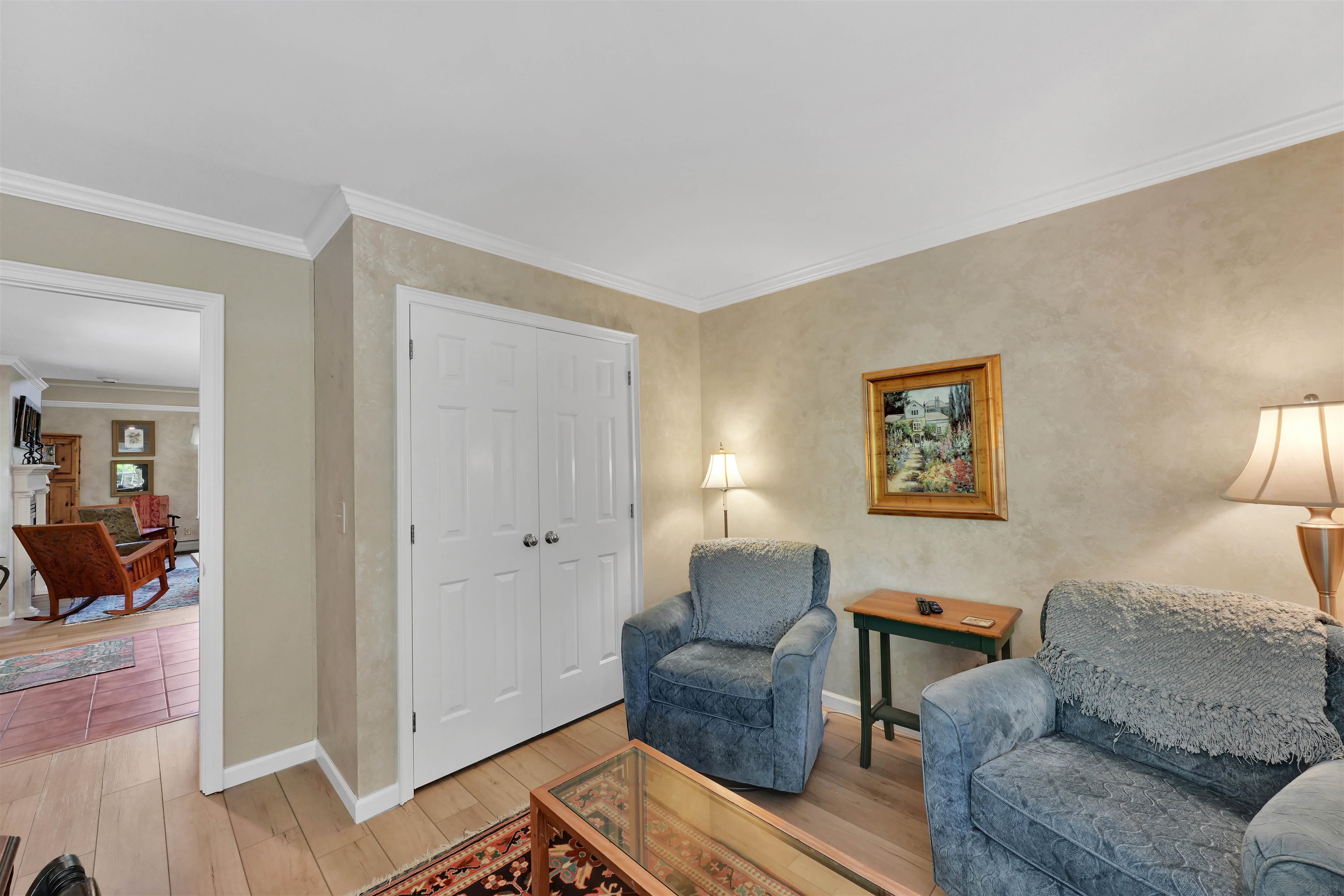 29 Lake Forest Drive
