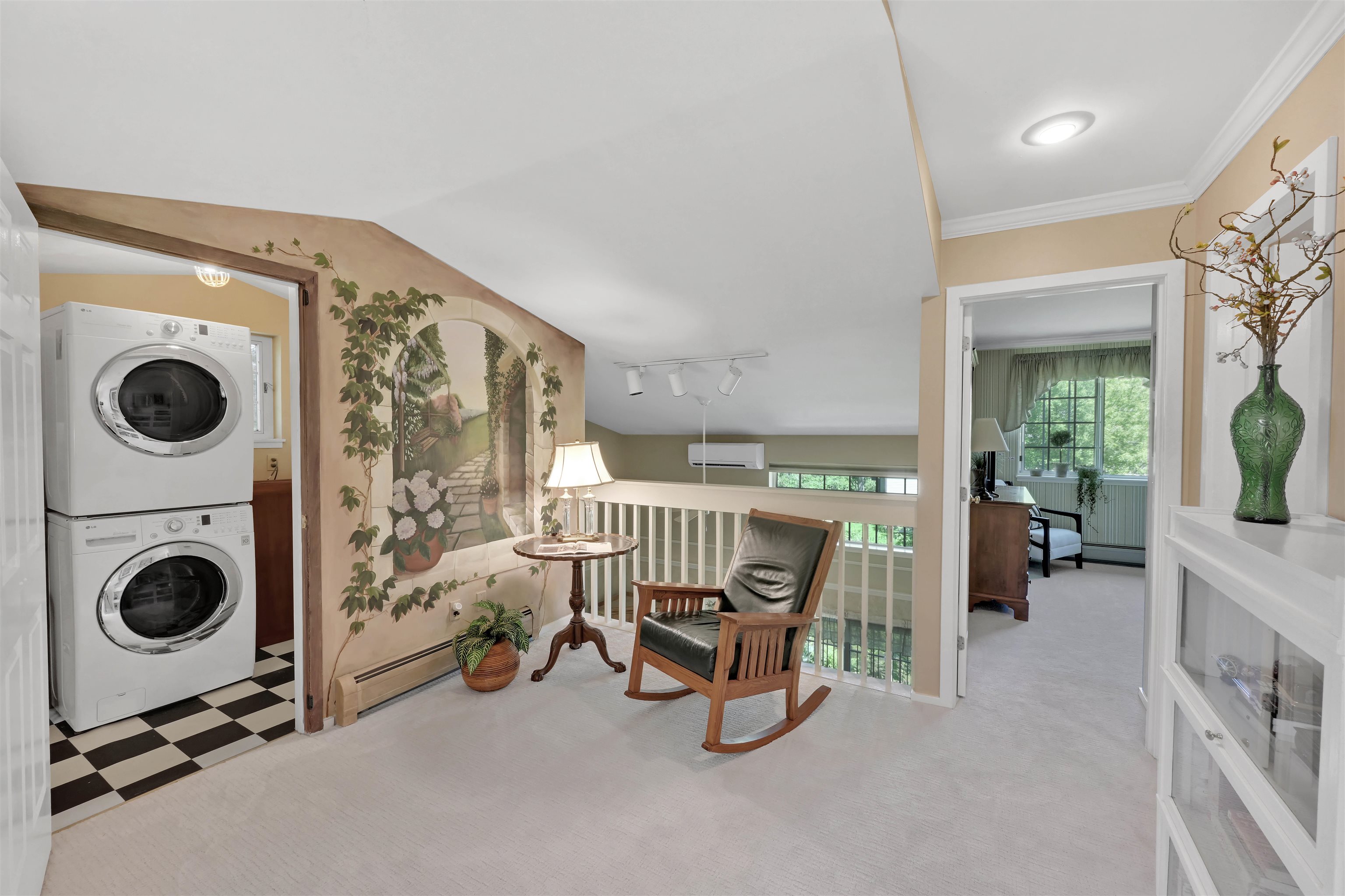 29 Lake Forest Drive