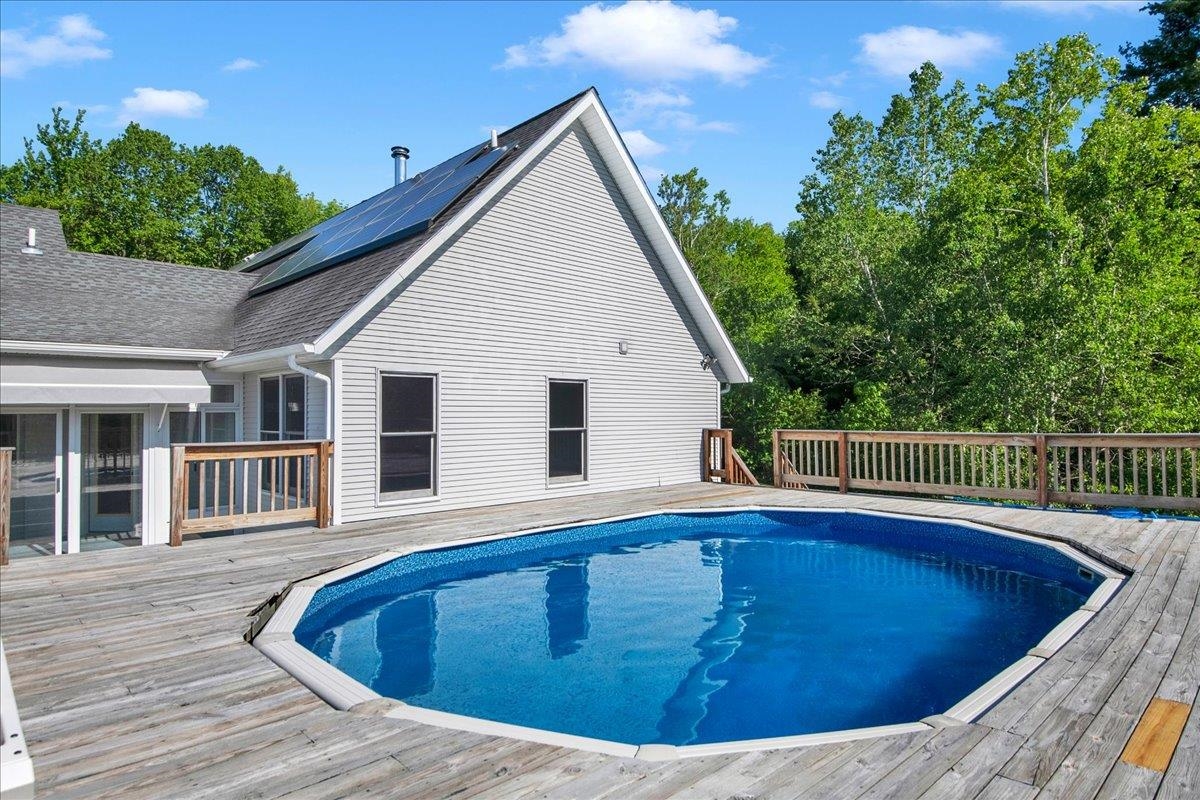40 Brookside Lane