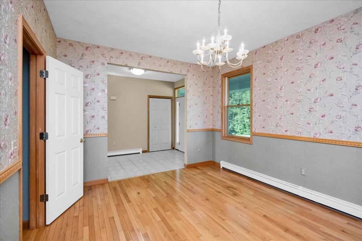 40 Brookside Lane