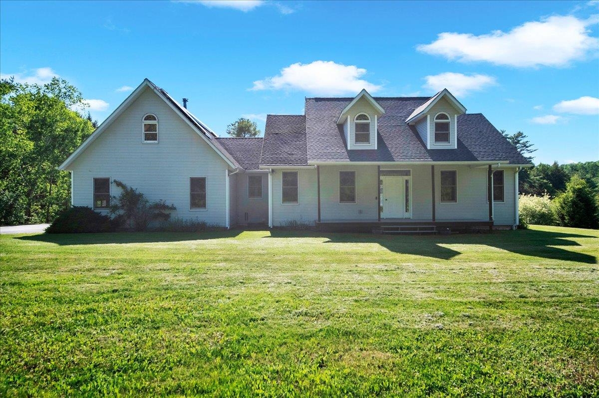 40 Brookside Lane