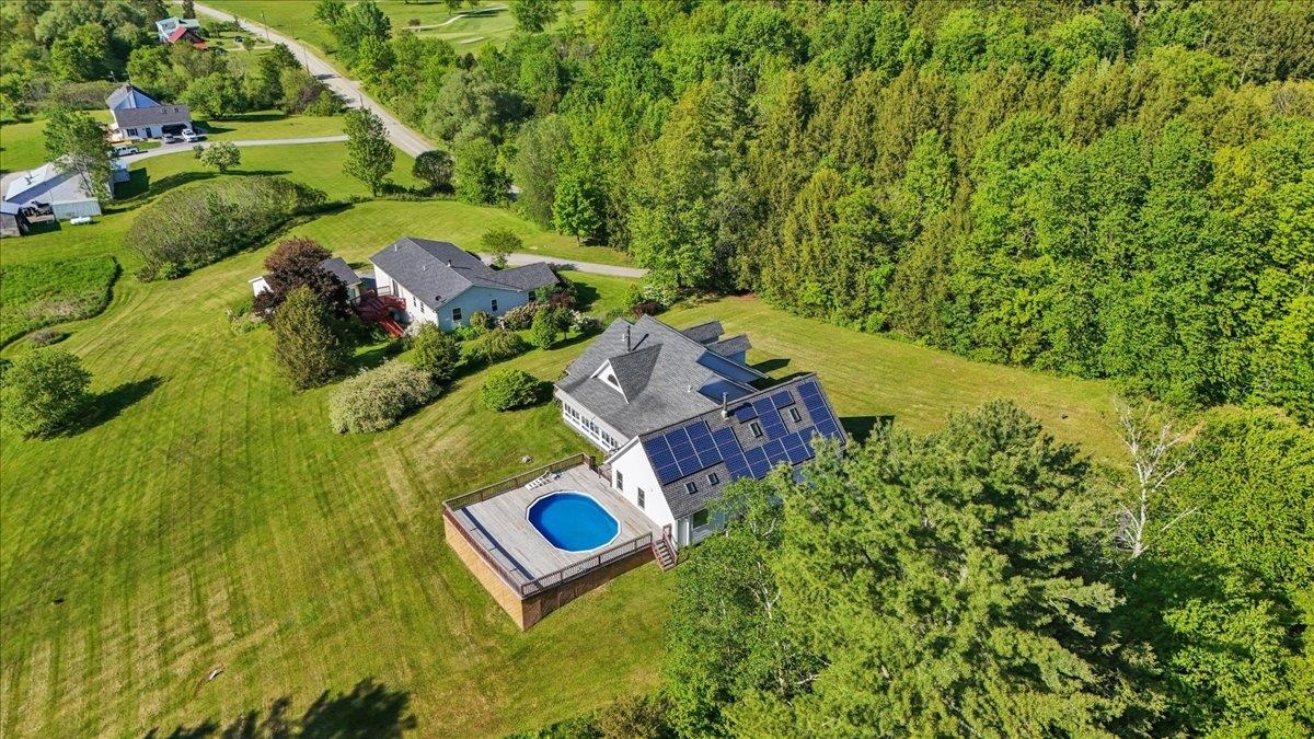 40 Brookside Lane