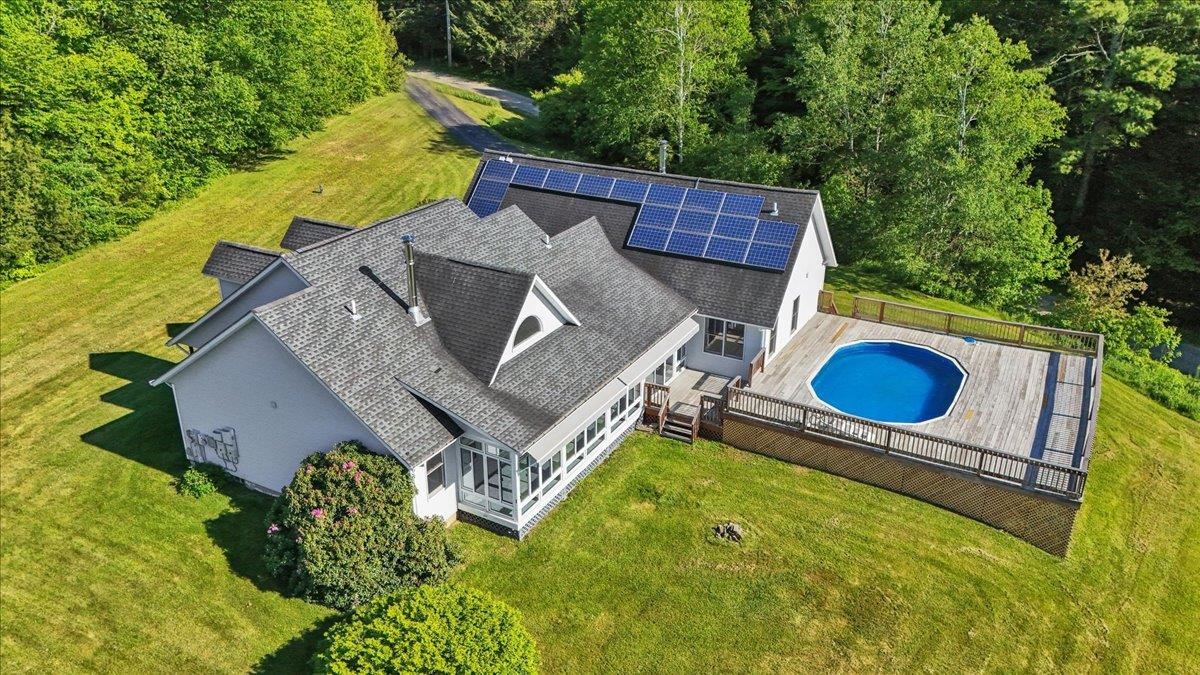 40 Brookside Lane