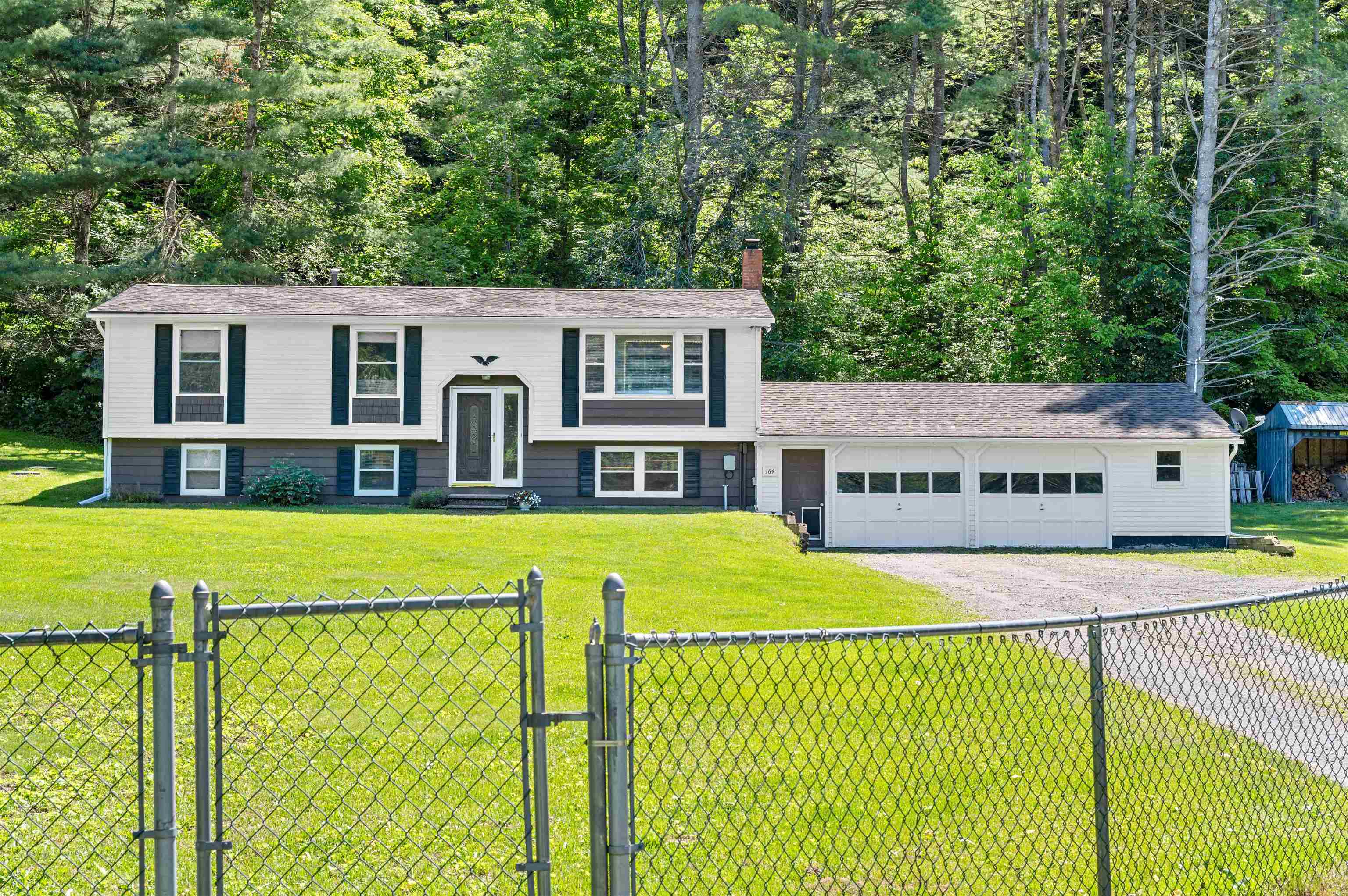 164 East Hill Road