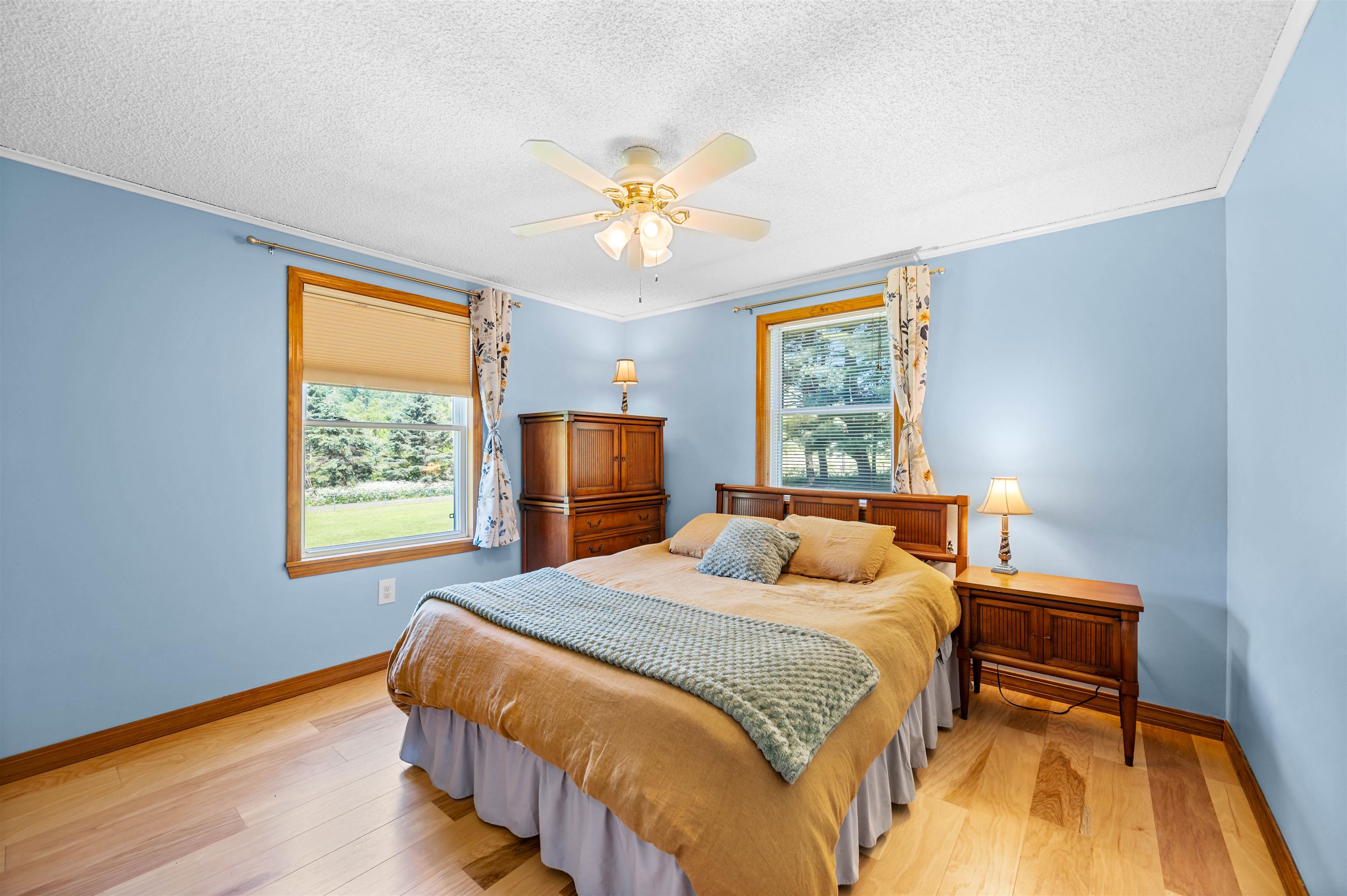 164 East Hill Road