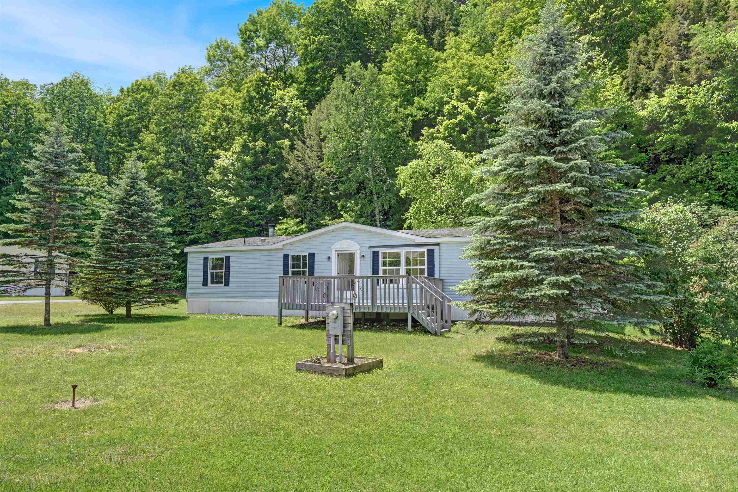 409 Seaver Road