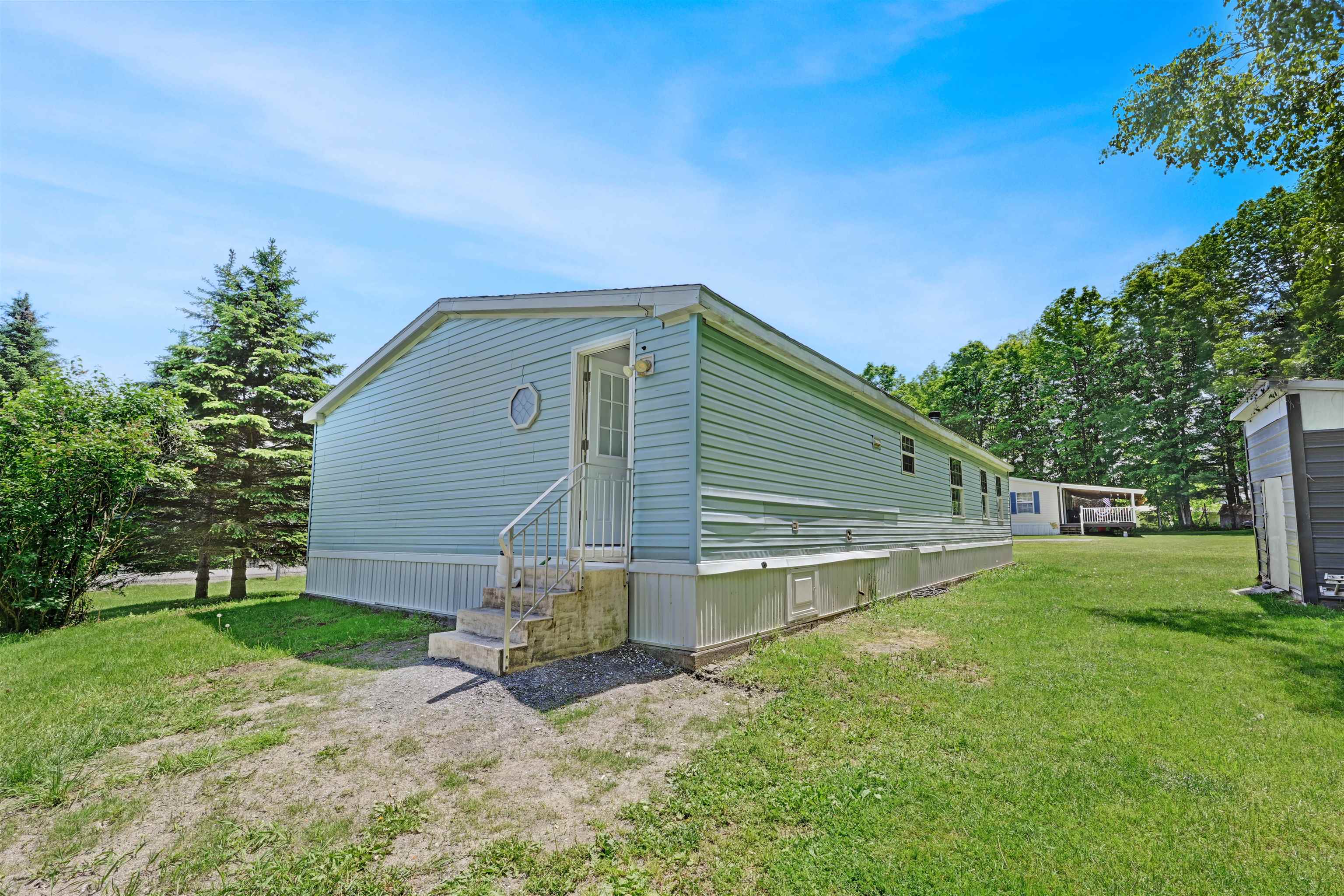 409 Seaver Road