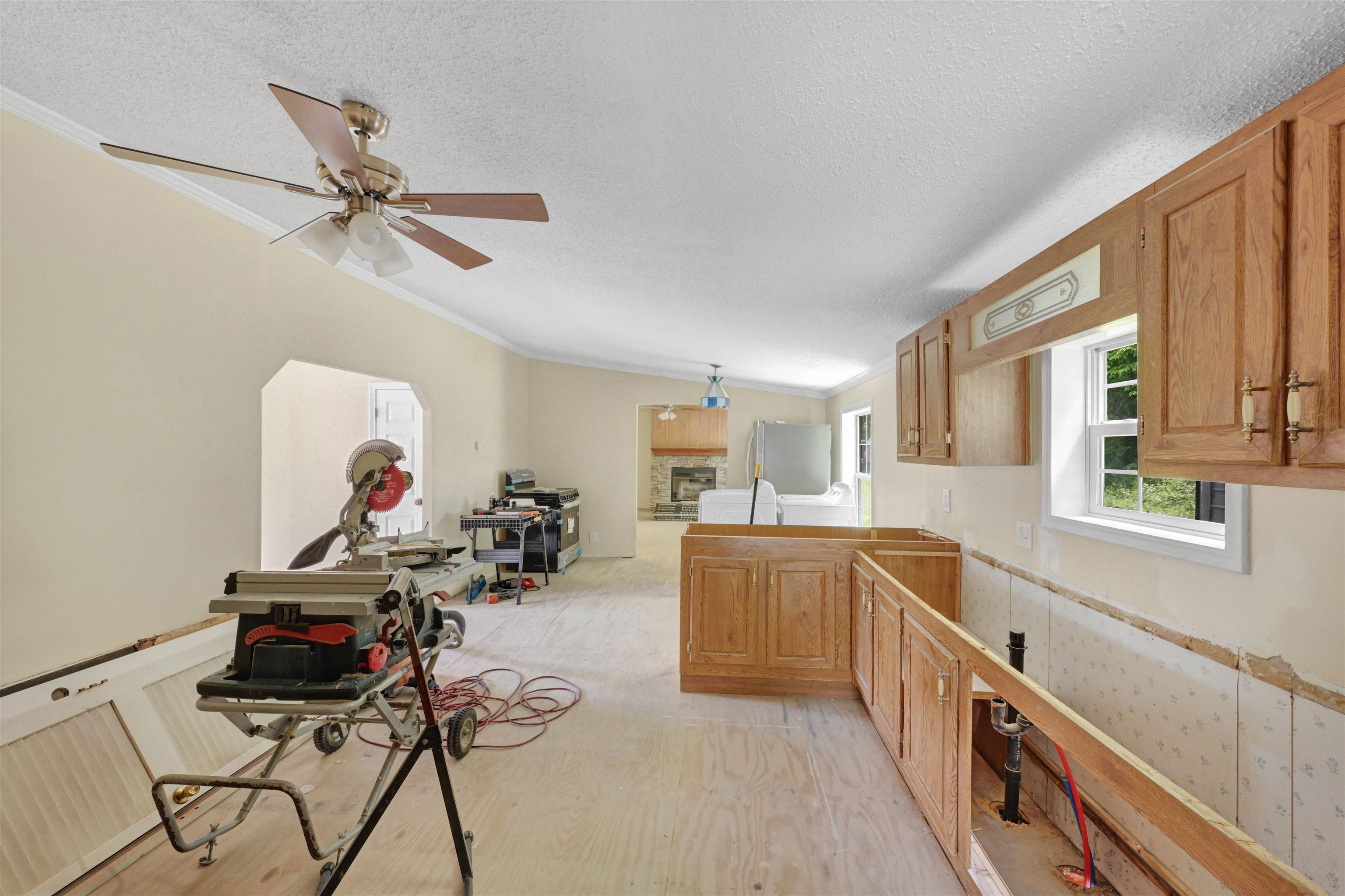 409 Seaver Road