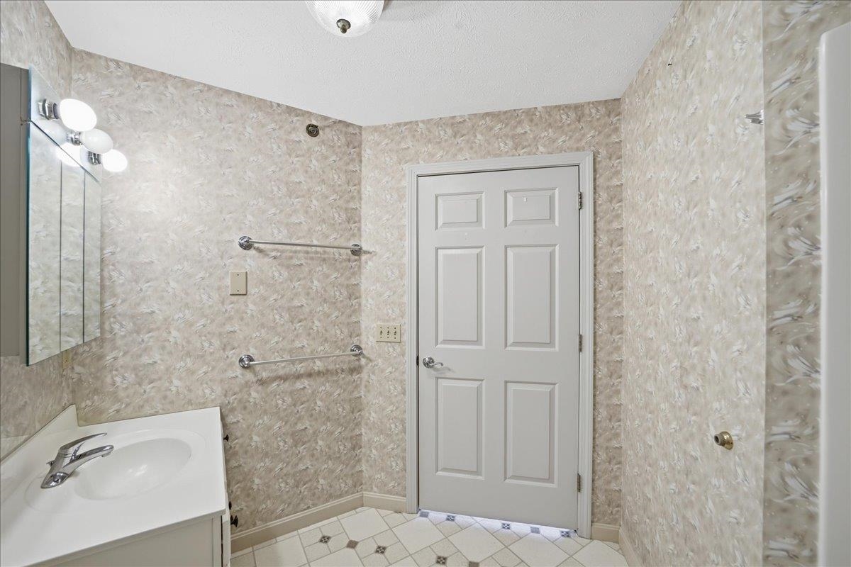 10 Kellogg Road Unit: 359