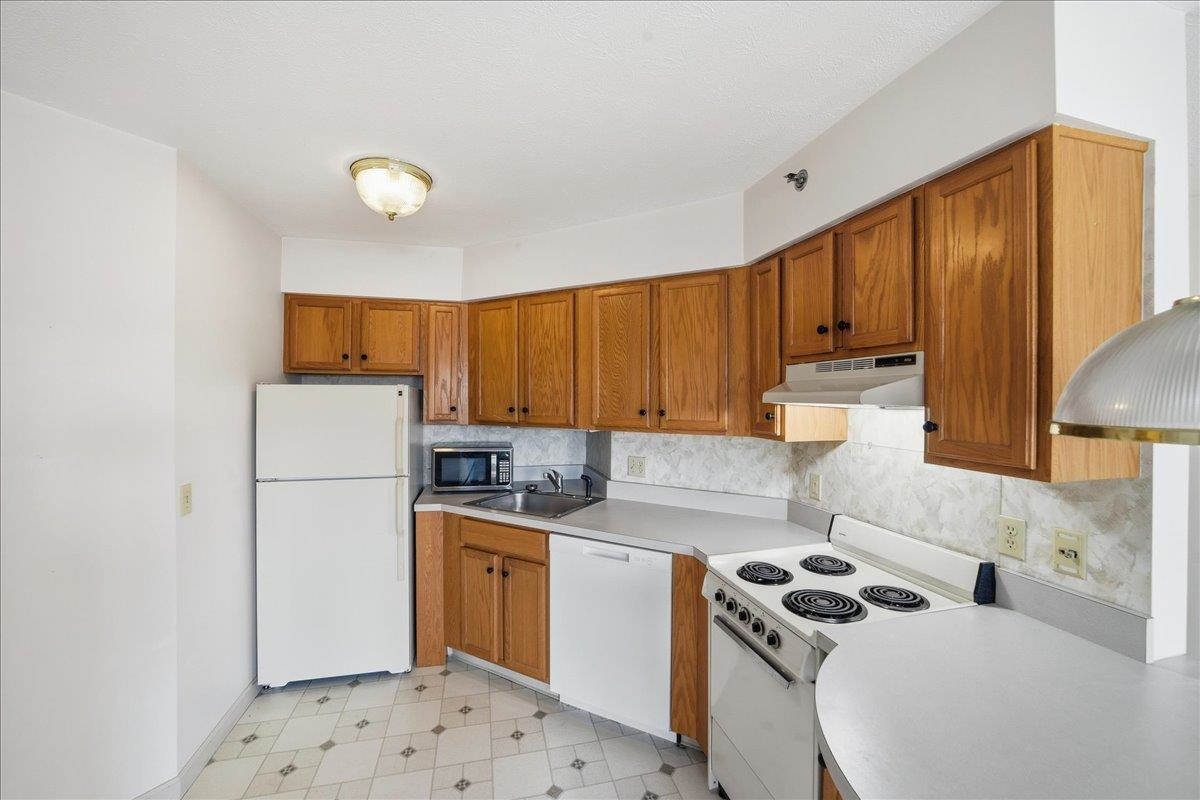 10 Kellogg Road Unit: 359