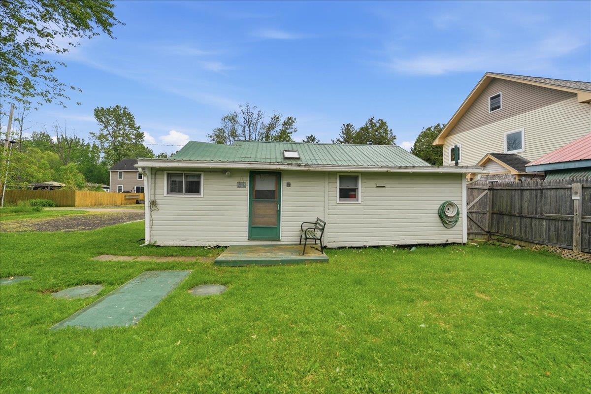 8 & 12 Cedar Street