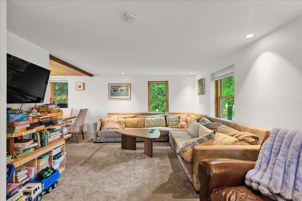 2738 Greenbush Road