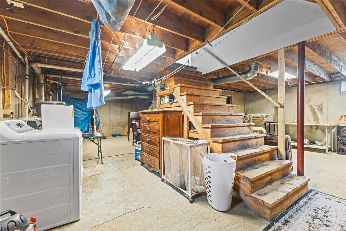 624 Daniels Pond Road
