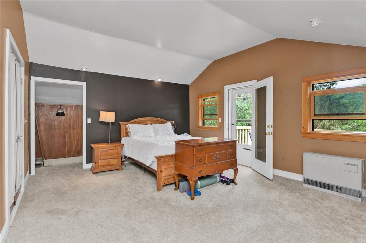 929 Codding Hollow Road