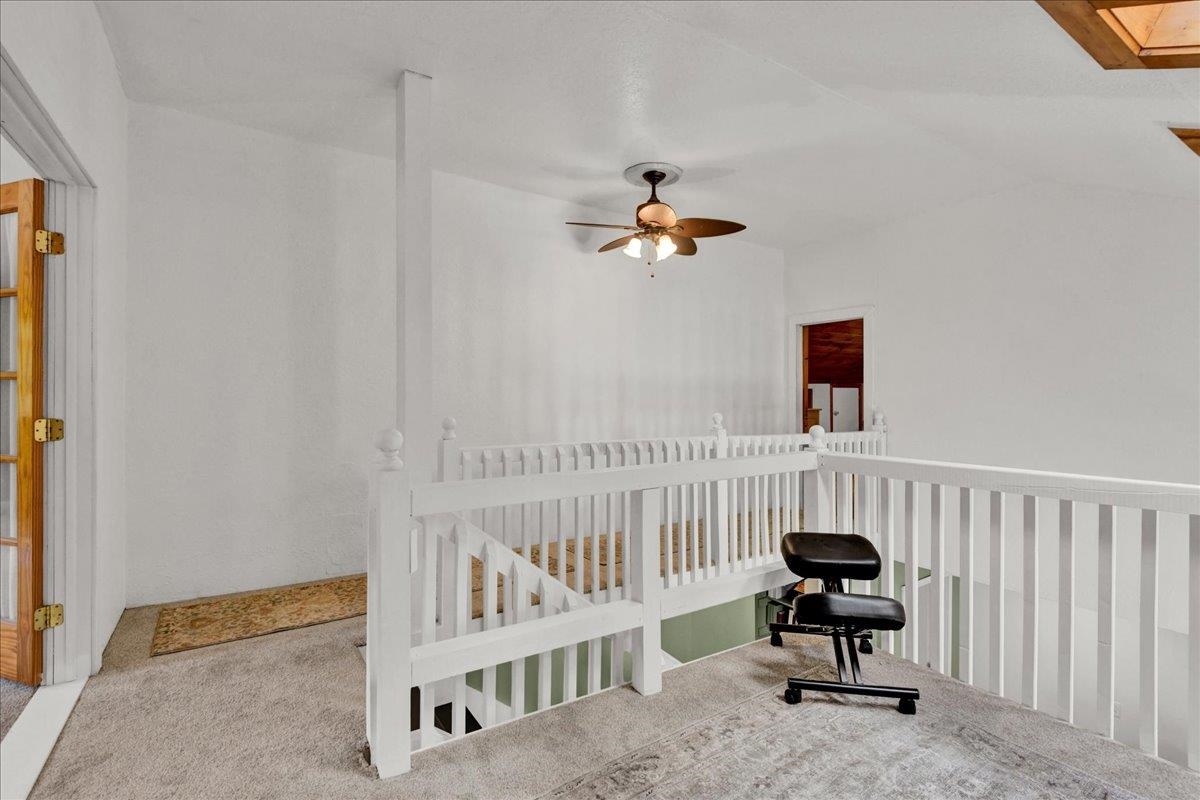 929 Codding Hollow Road