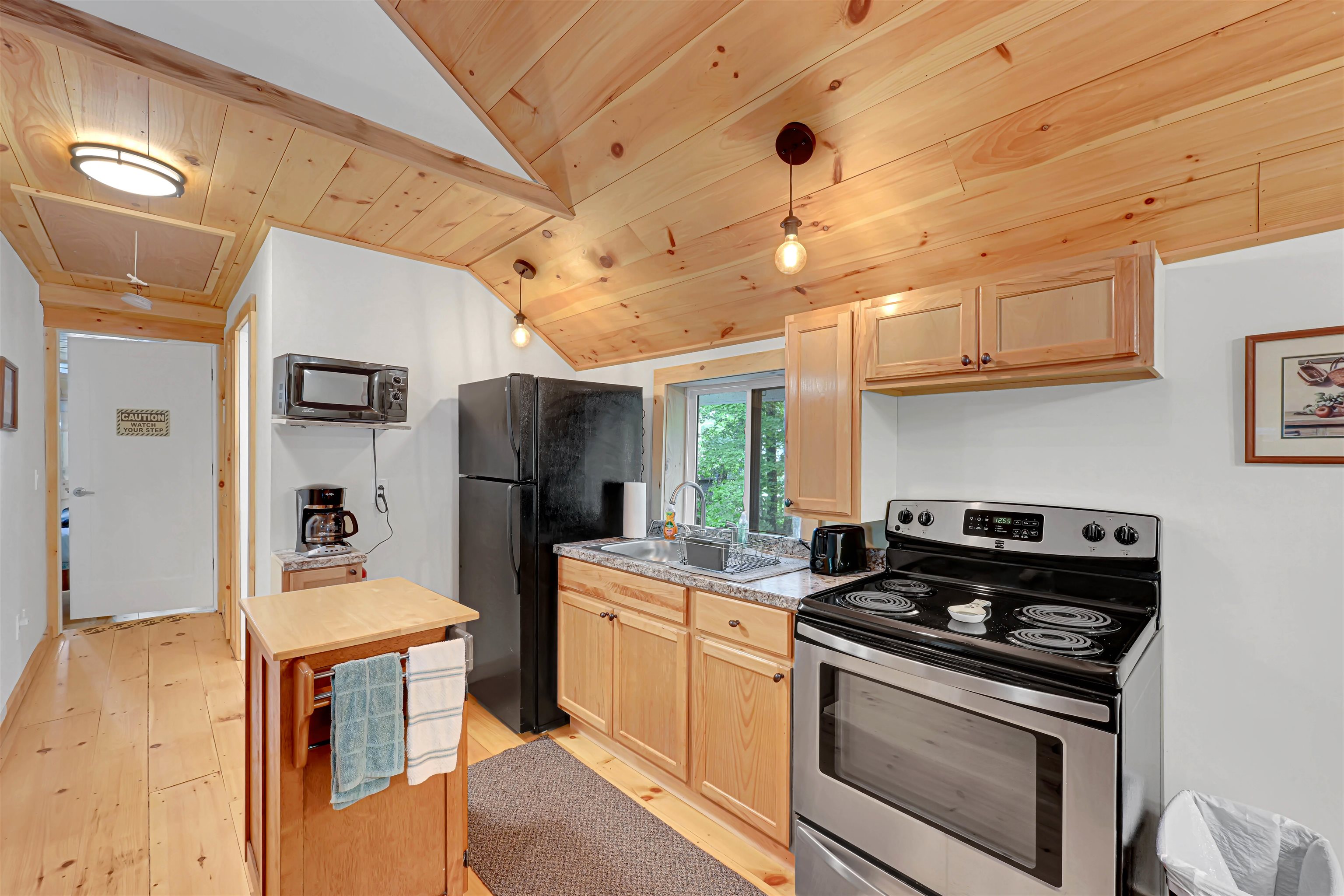 275 Chittenden Road
