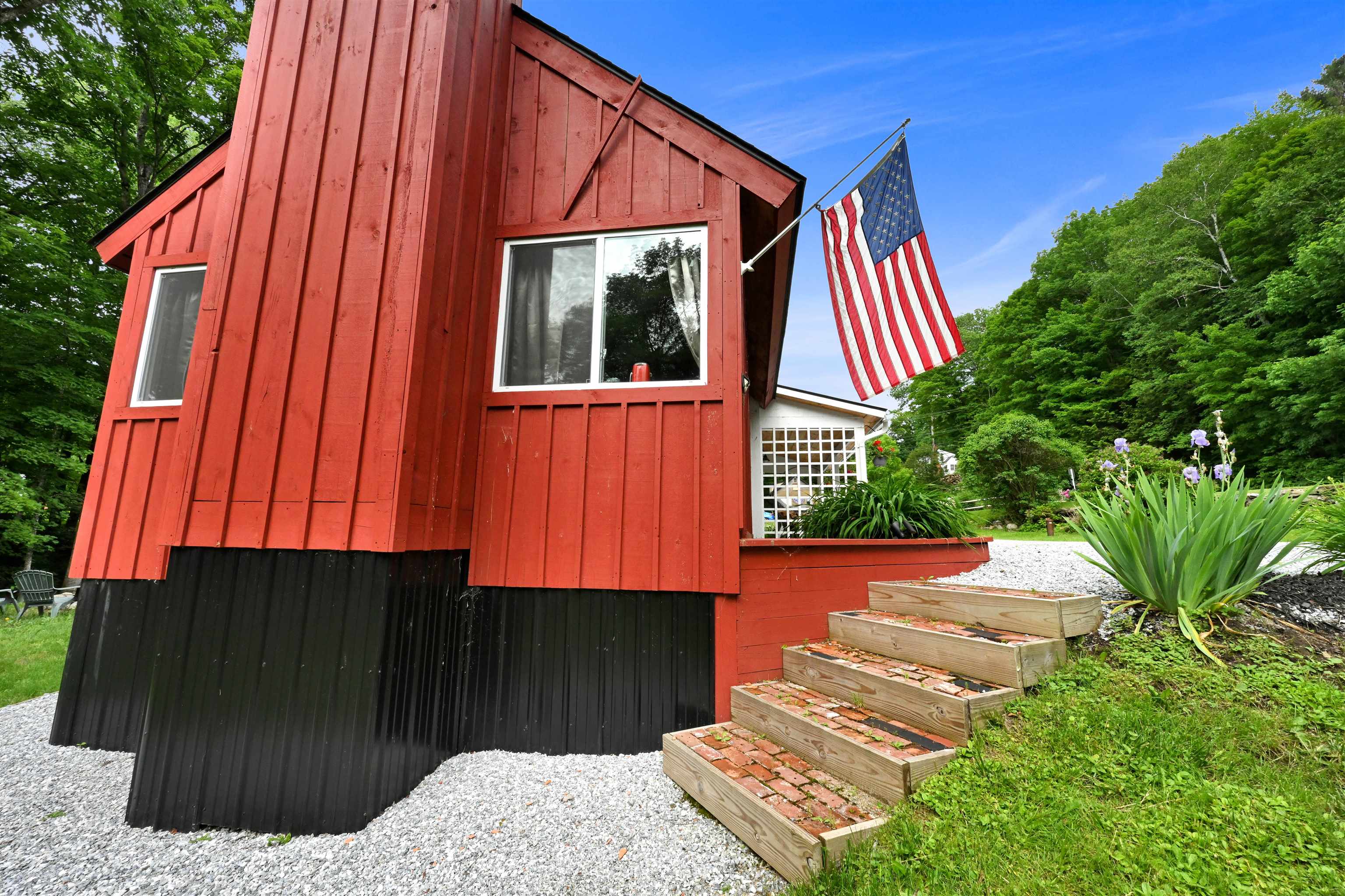 275 Chittenden Road