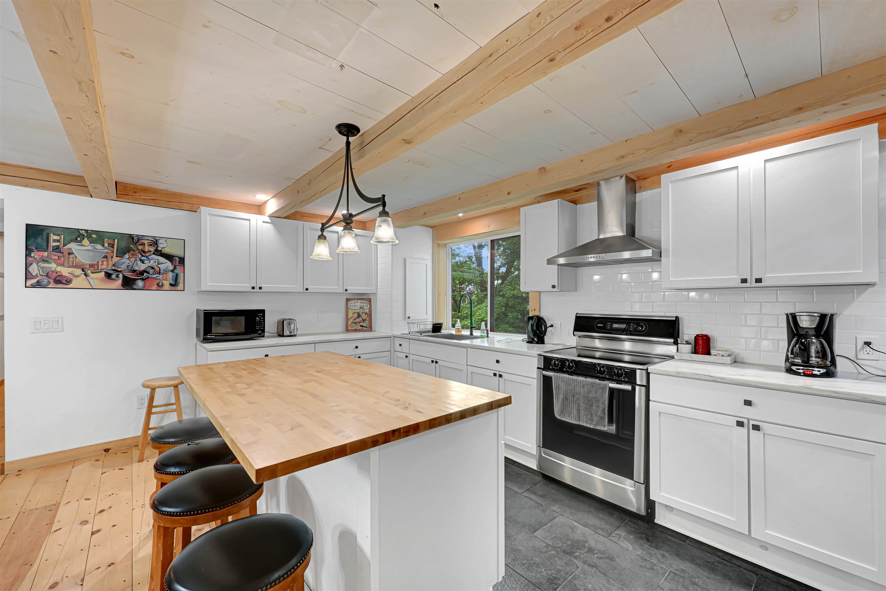275 Chittenden Road