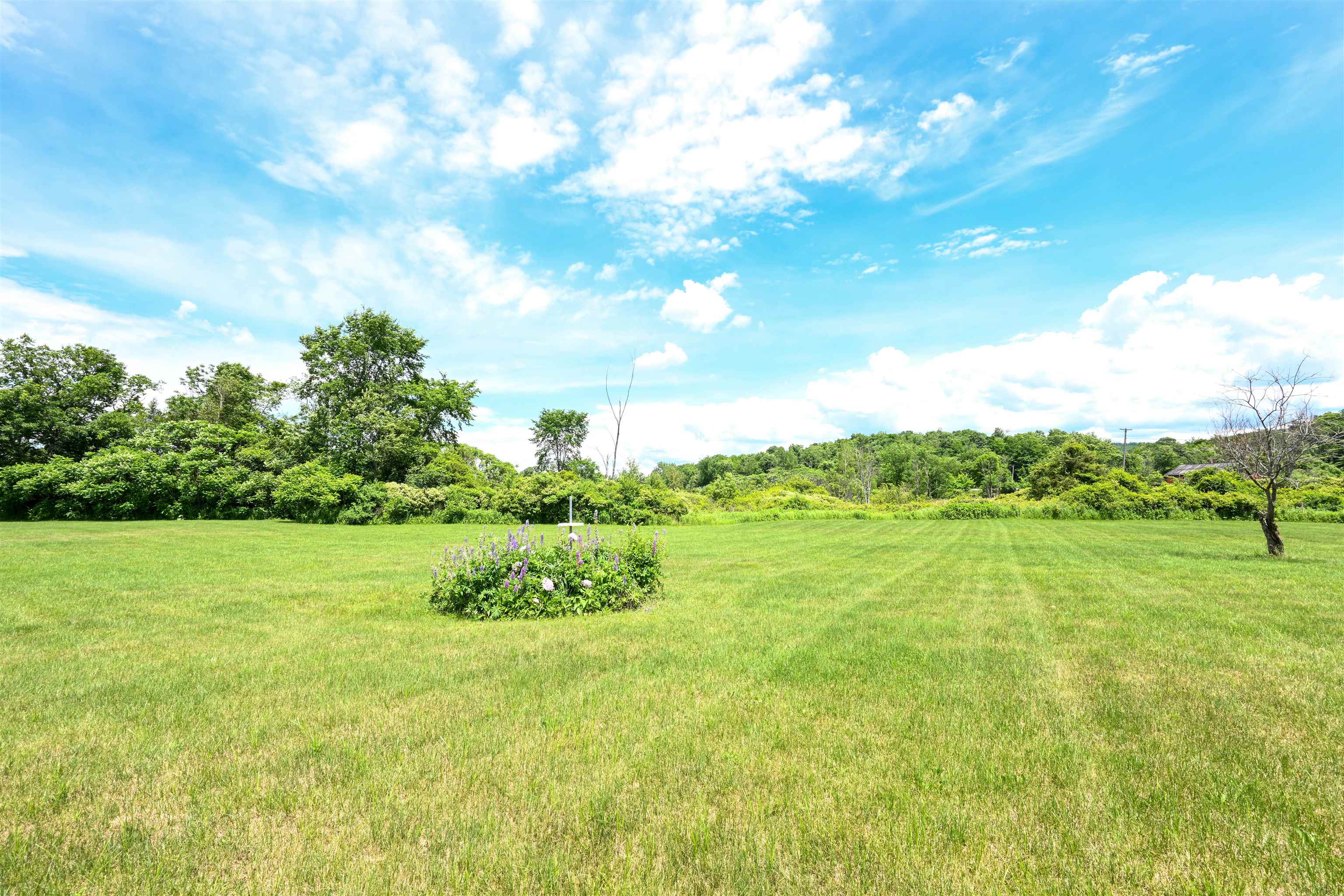 7 Riparian Way