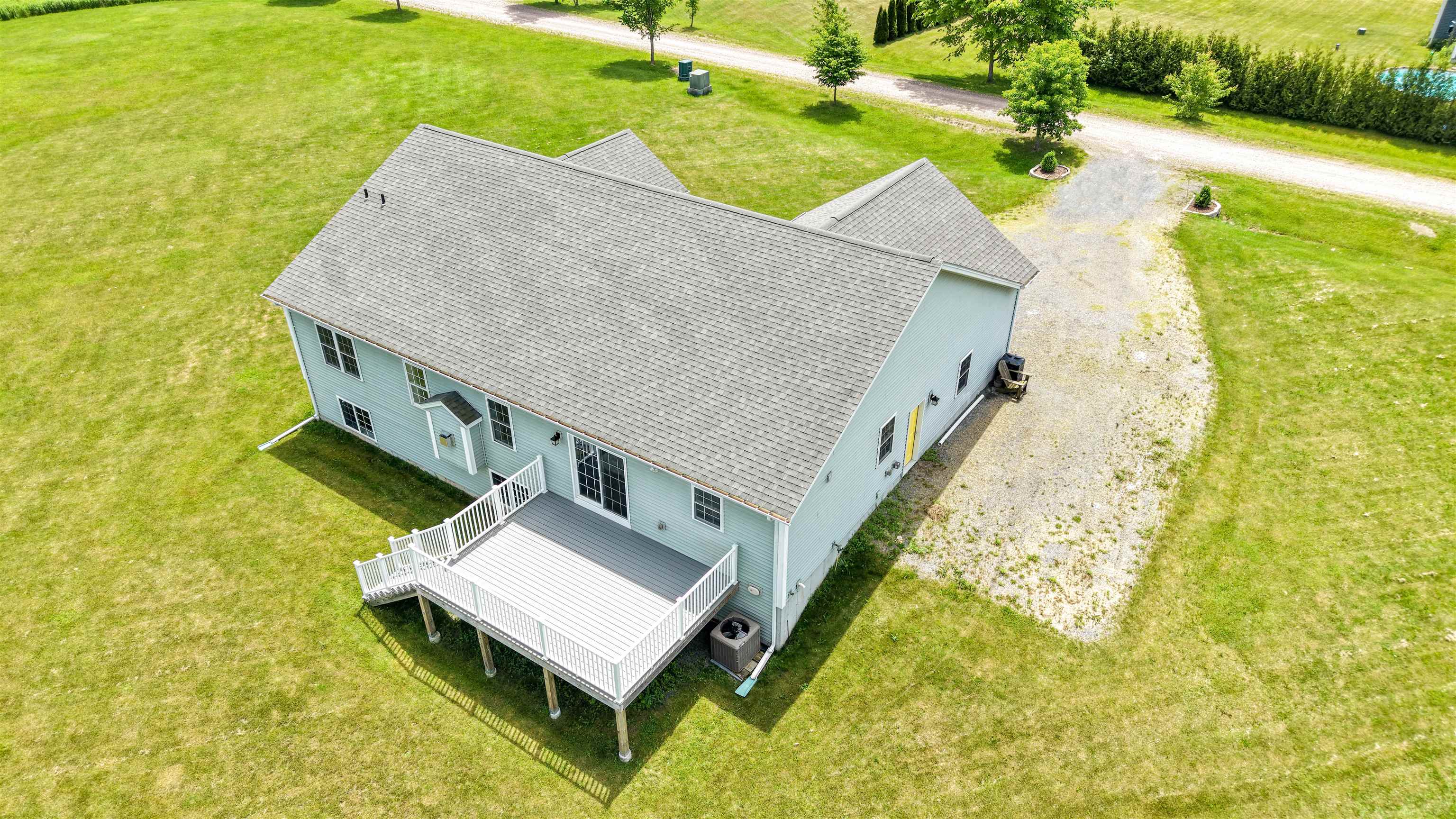 7 Riparian Way