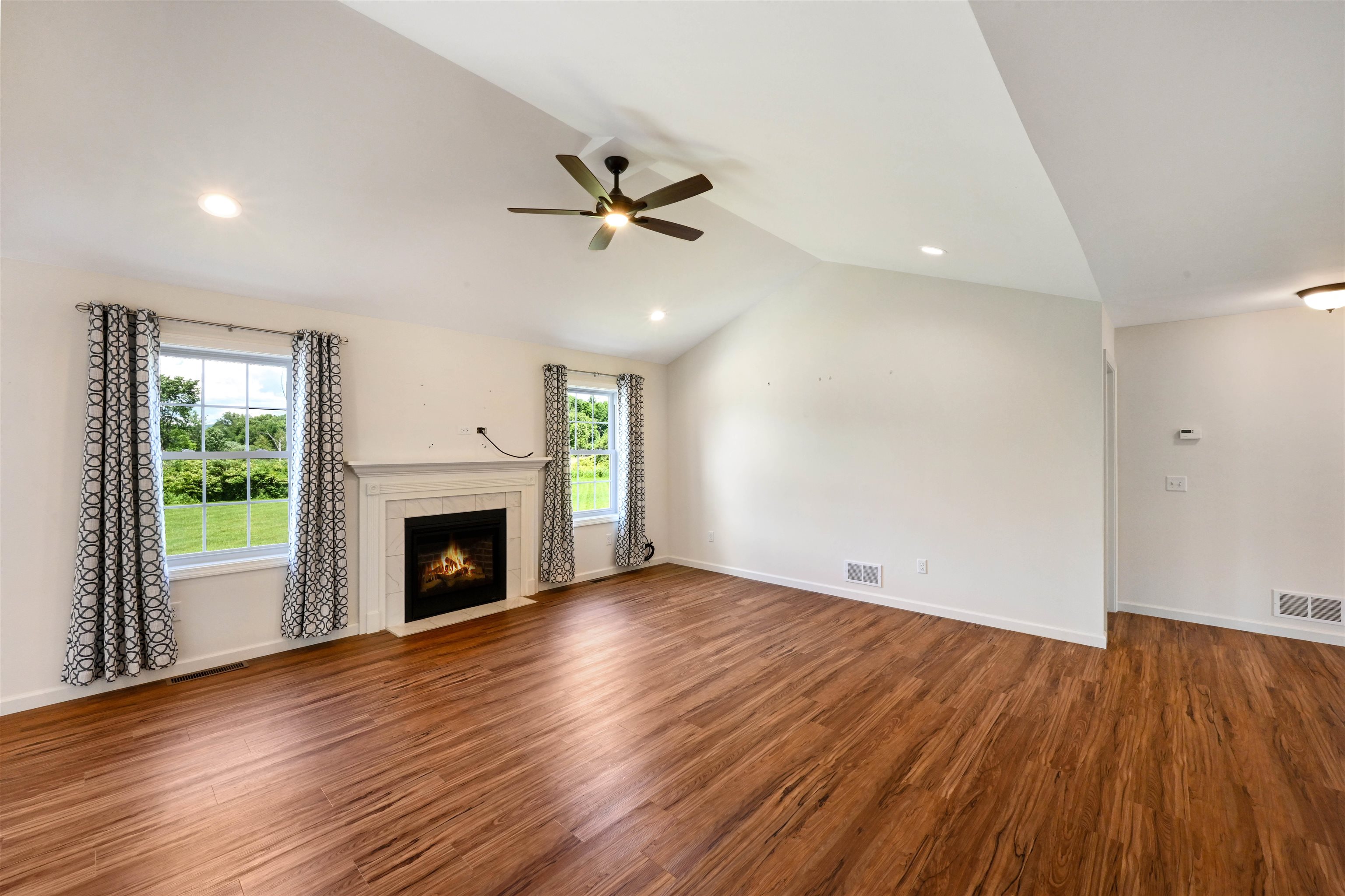 7 Riparian Way