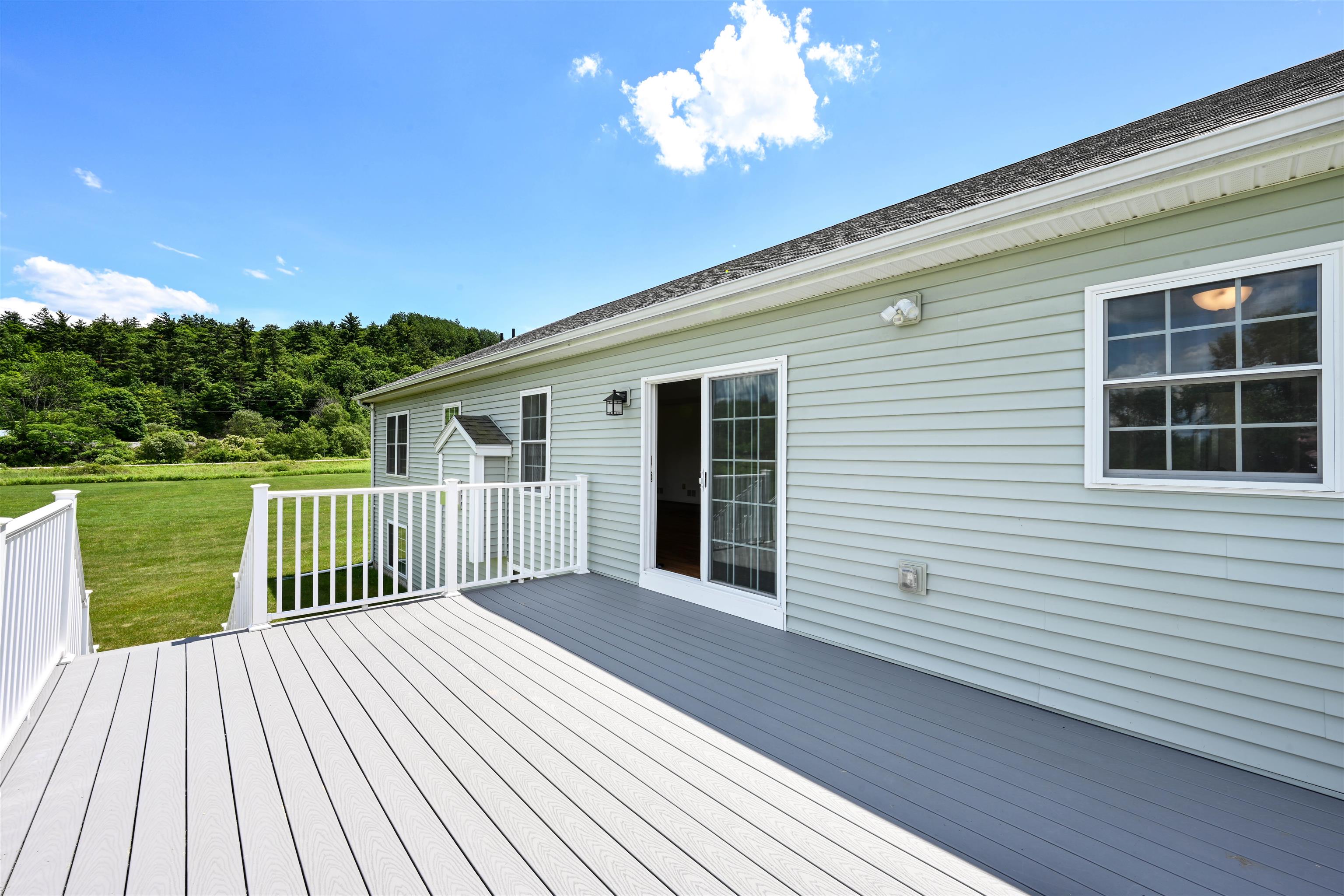 7 Riparian Way