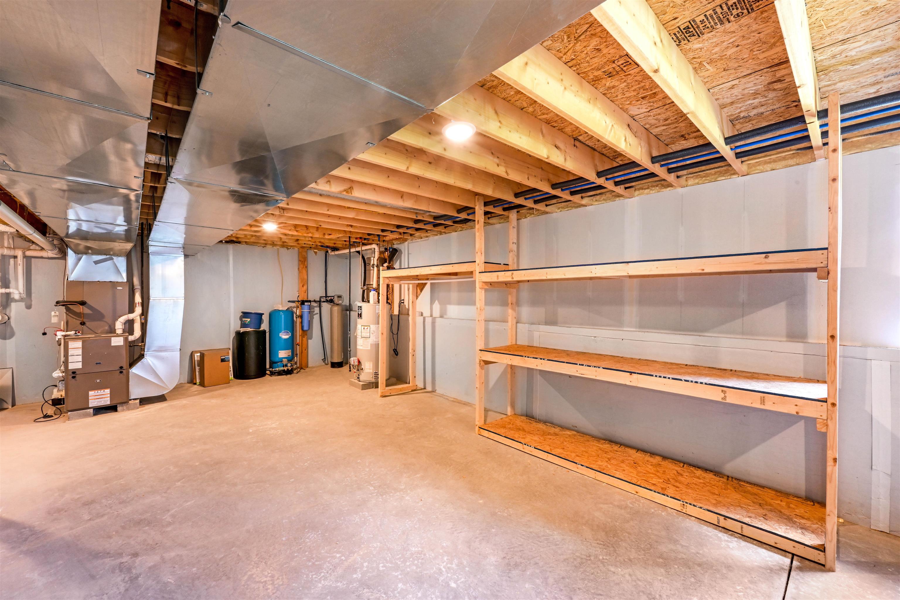 7 Riparian Way