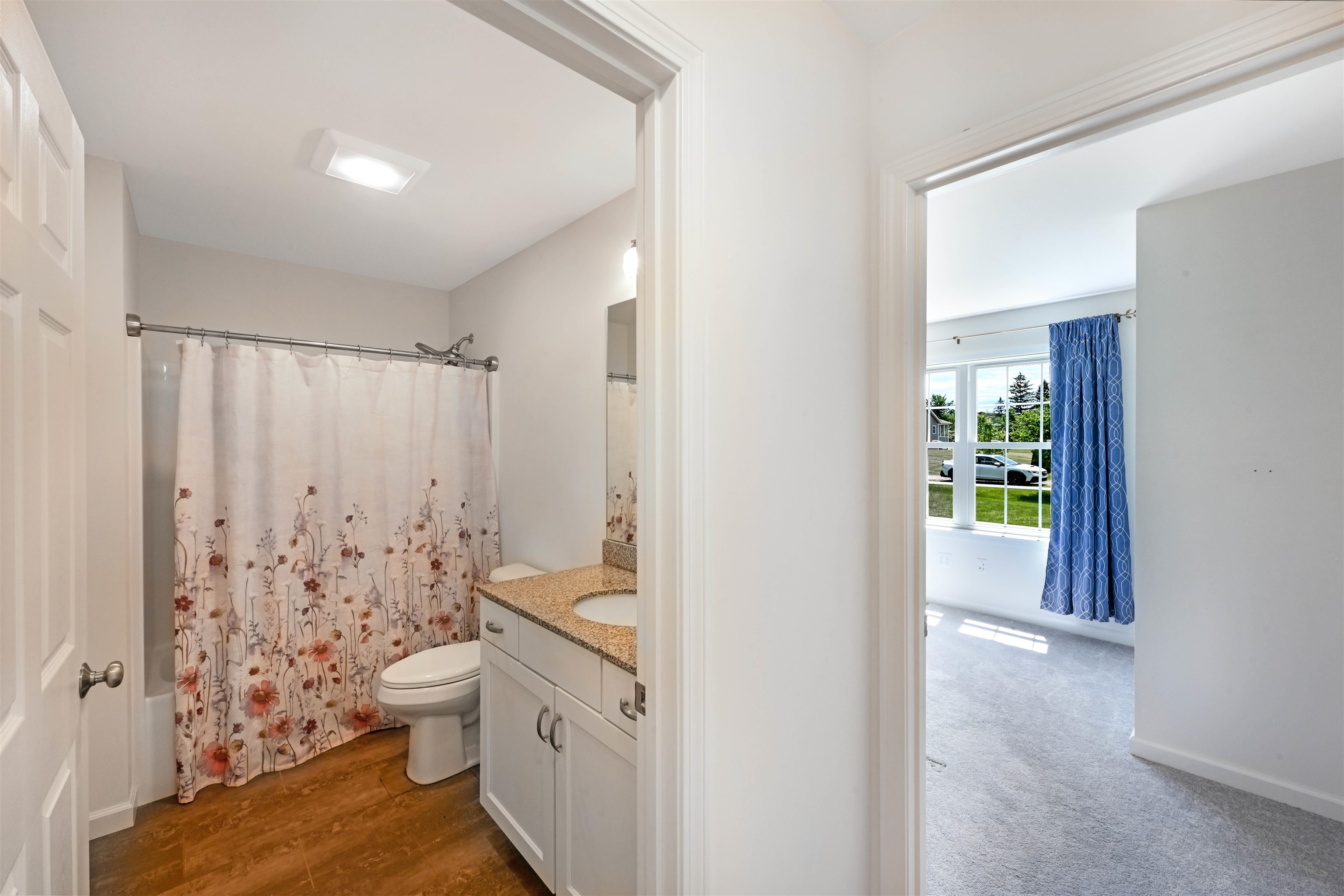 7 Riparian Way
