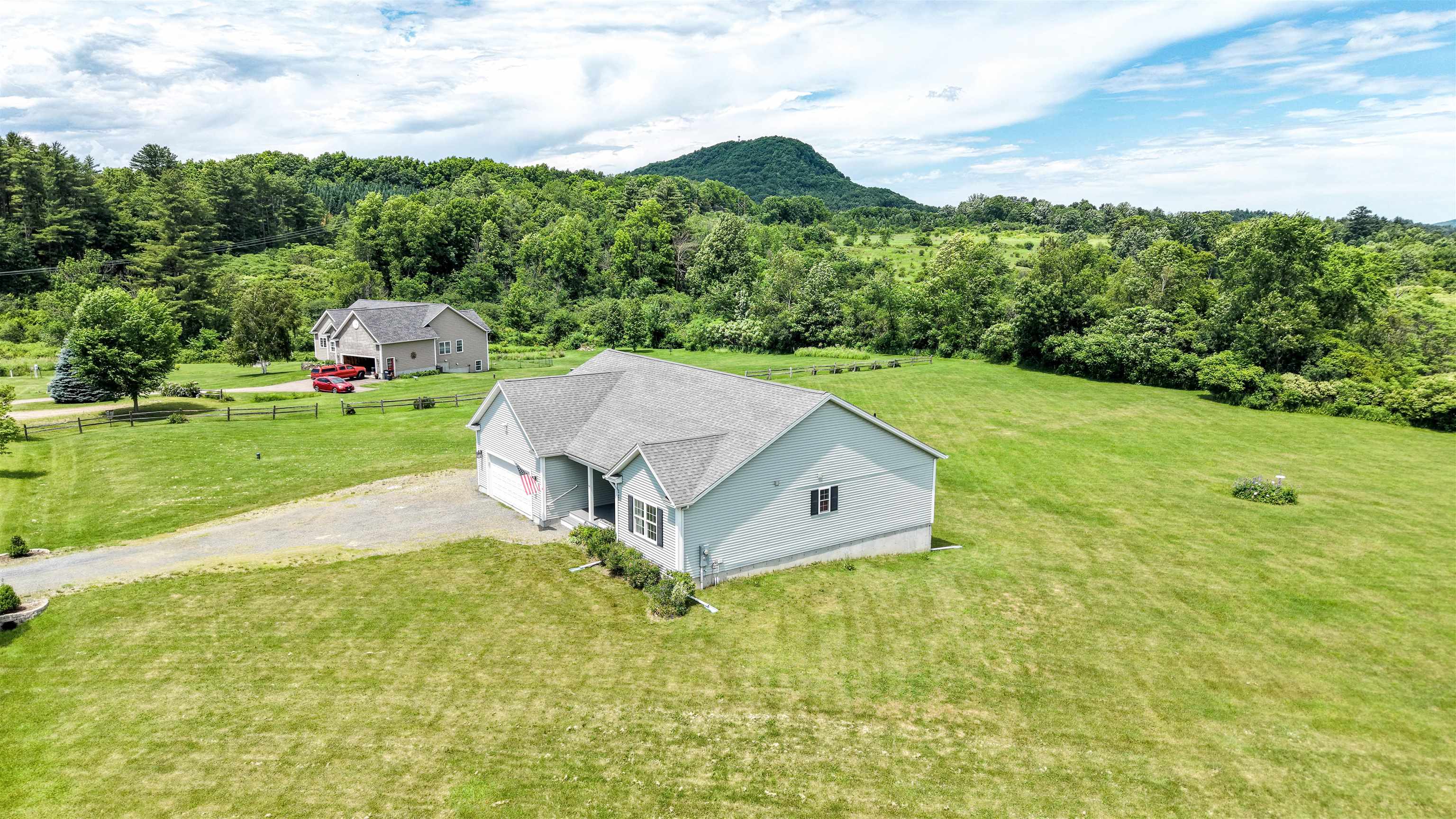 7 Riparian Way